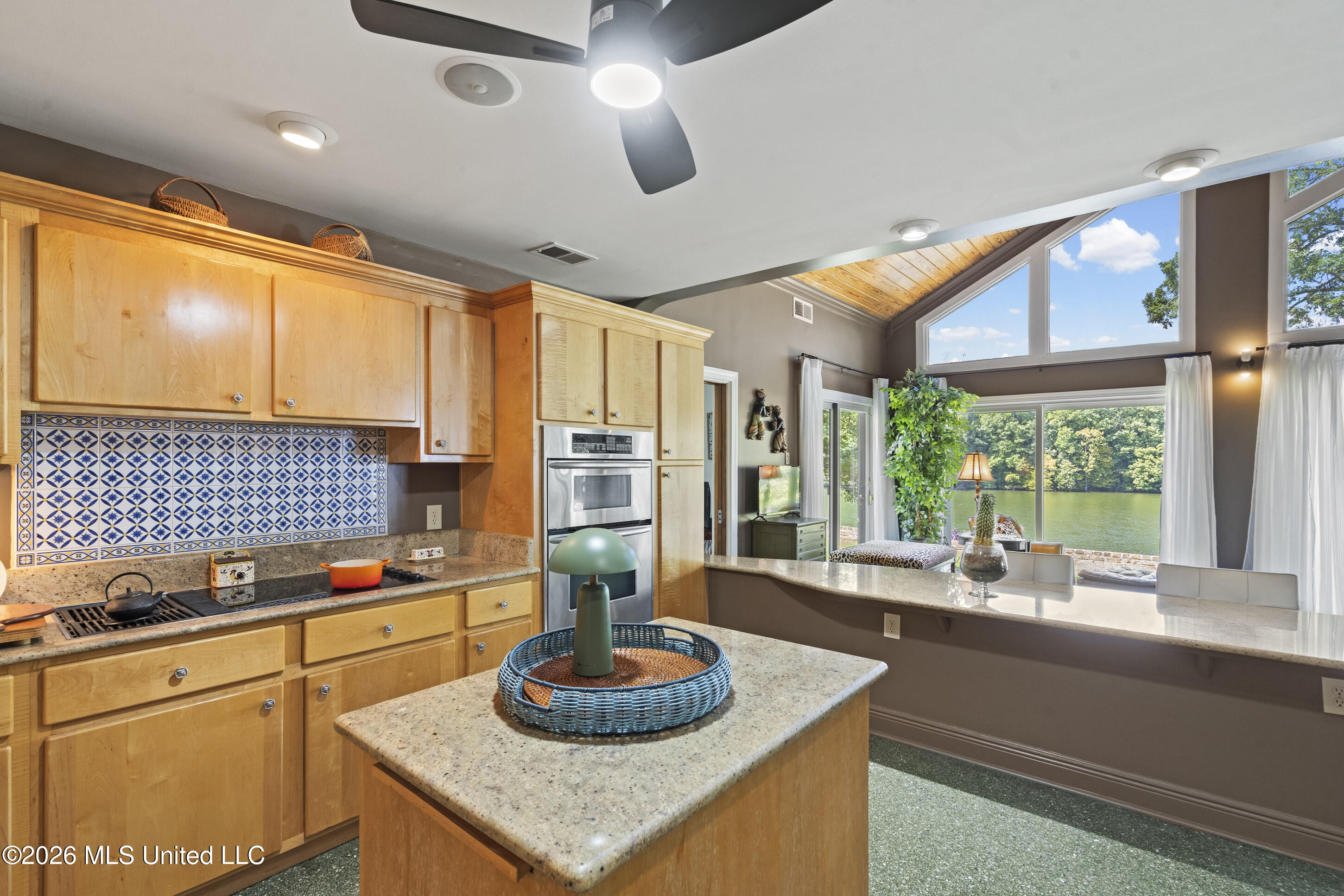11360 1st Cypress Cove Property Photo 18