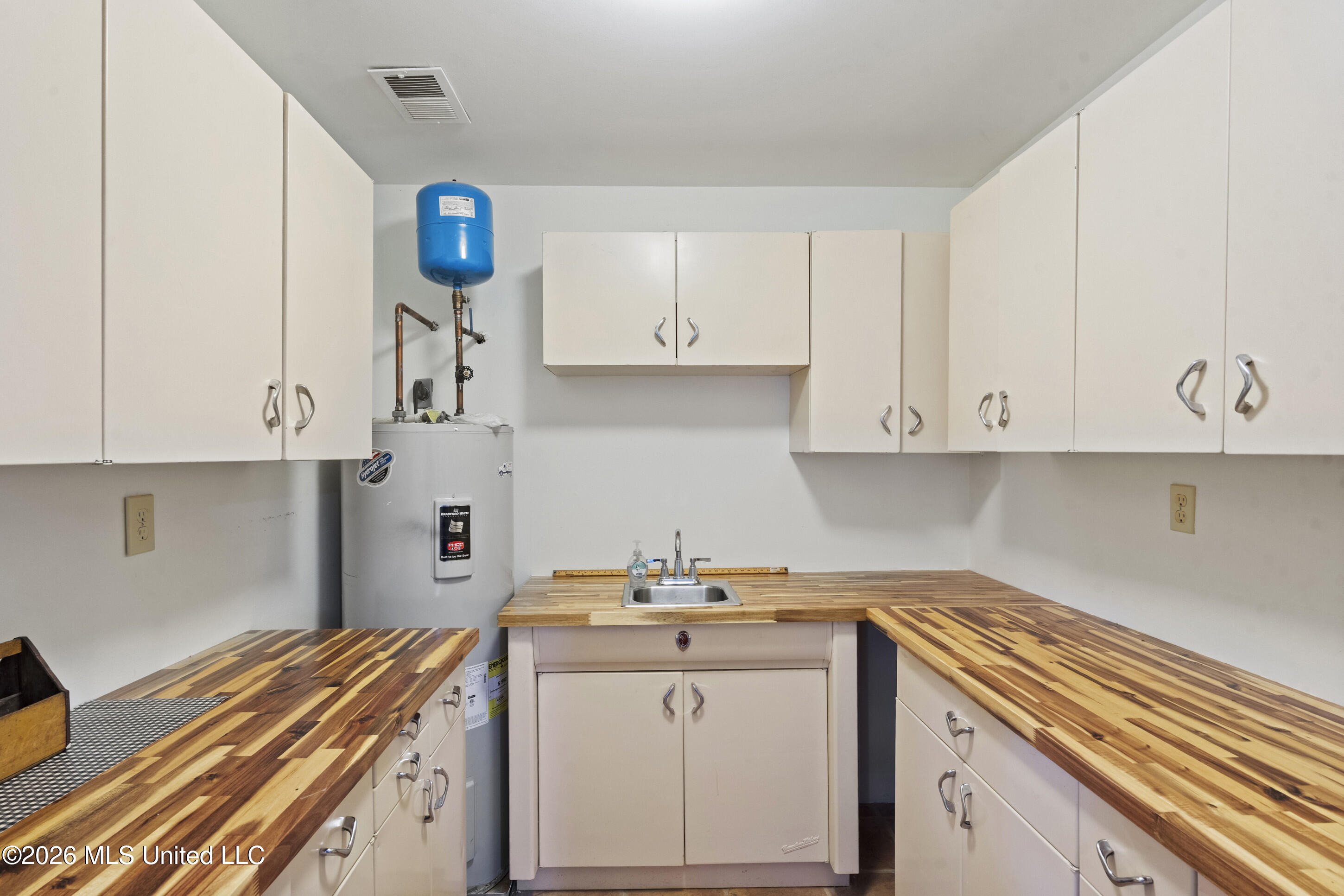 11360 1st Cypress Cove Property Photo 44