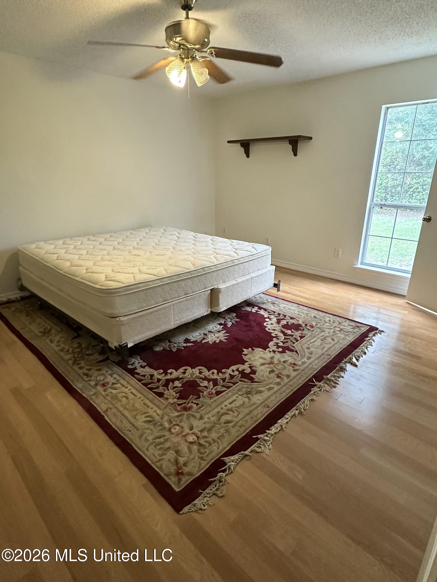 2829 Dolphin Drive Property Photo 12
