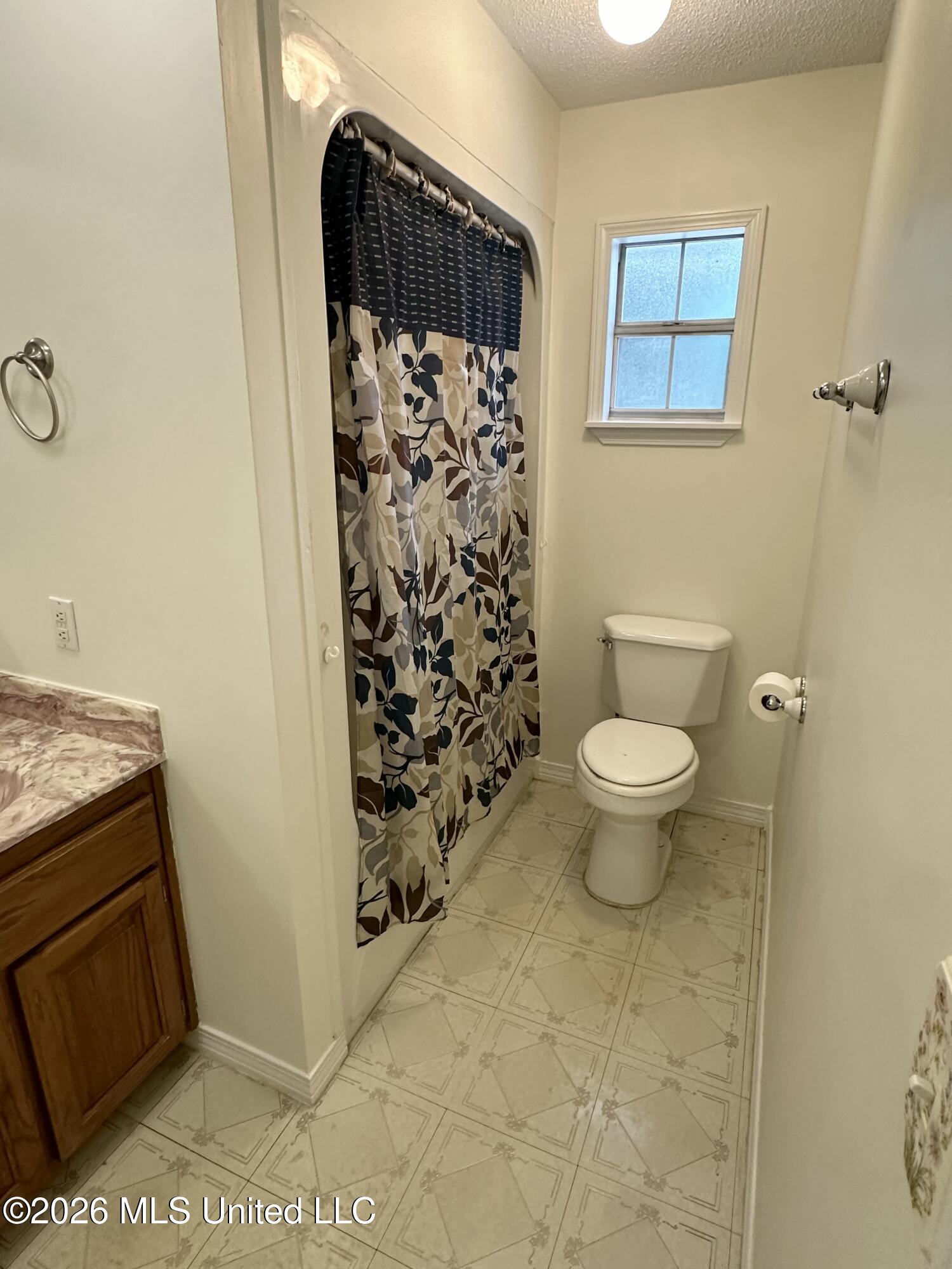 2829 Dolphin Drive Property Photo 14