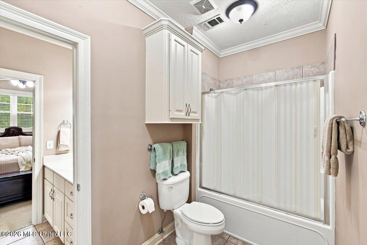 216 Deer Run Property Photo 33