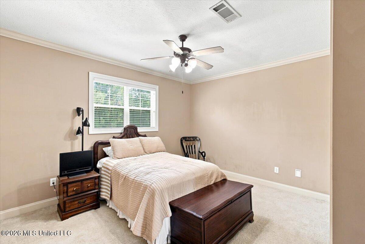 216 Deer Run Property Photo 34