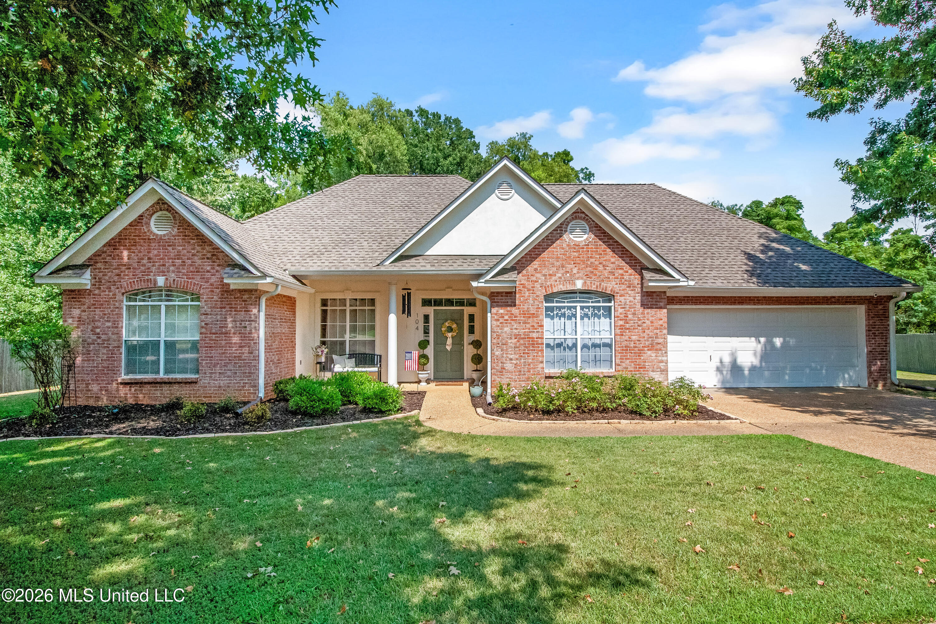 104 Middle Field Drive Property Photo 1