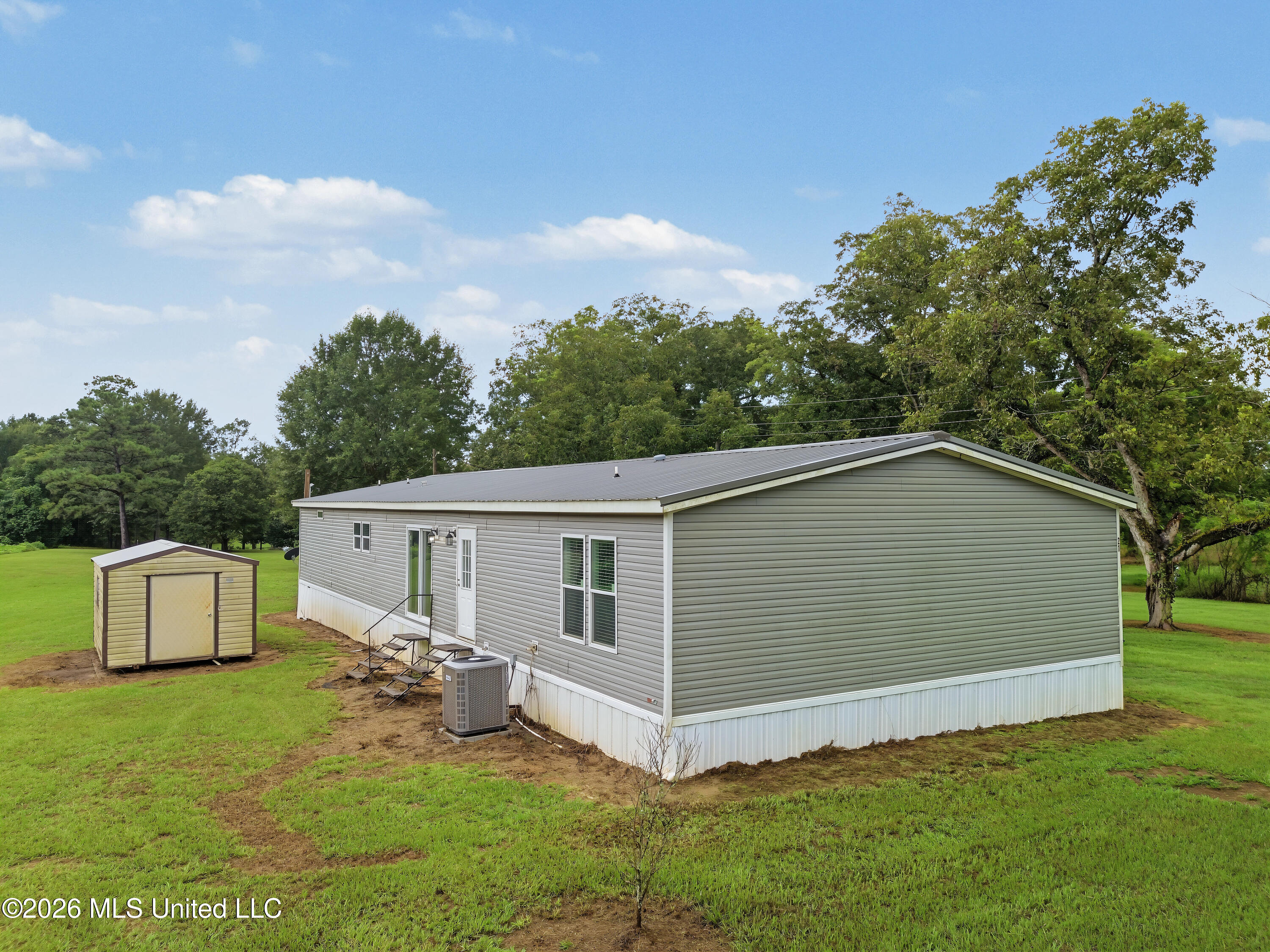 21 Margaret Avenue Property Photo 23