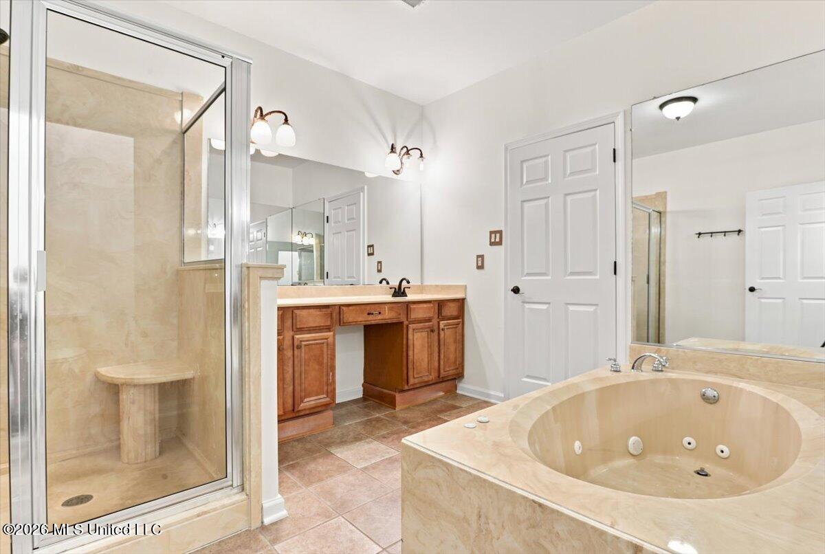 196 S Moore Crossing Property Photo 14