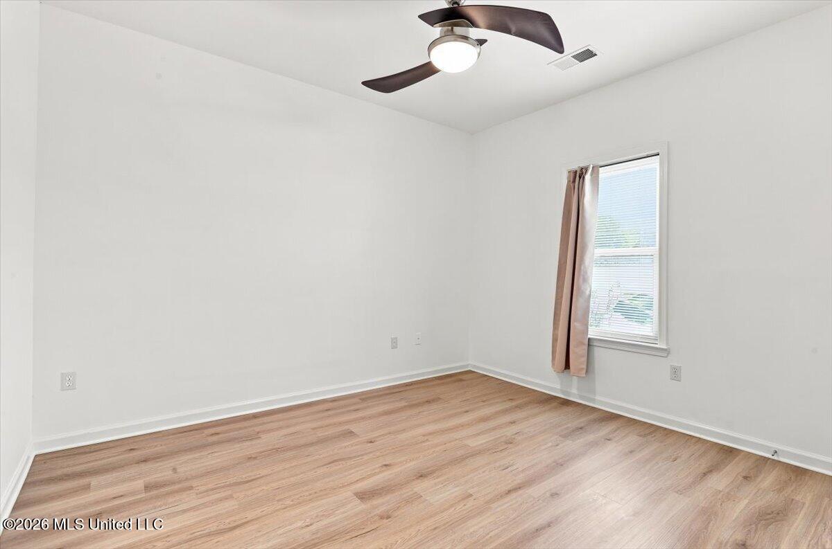 196 S Moore Crossing Property Photo 25