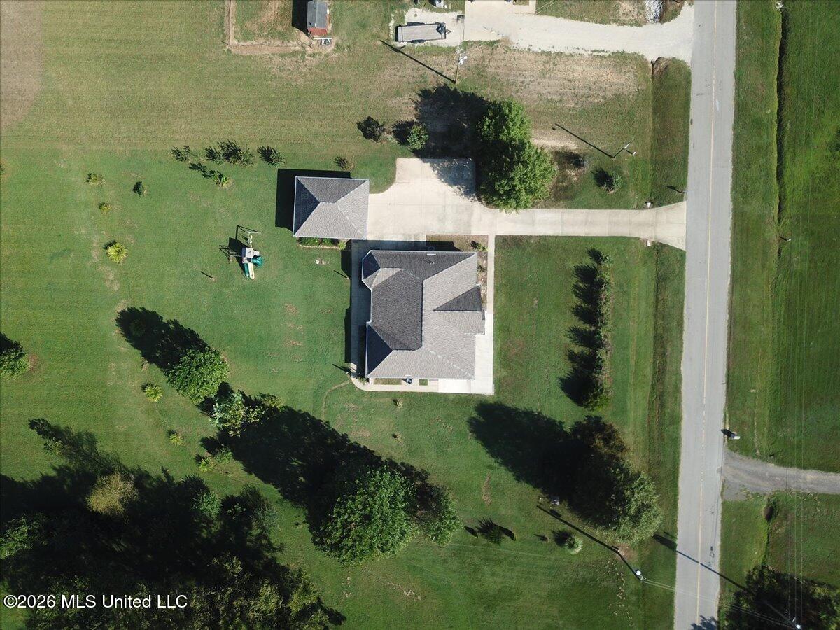 196 S Moore Crossing Property Photo 44