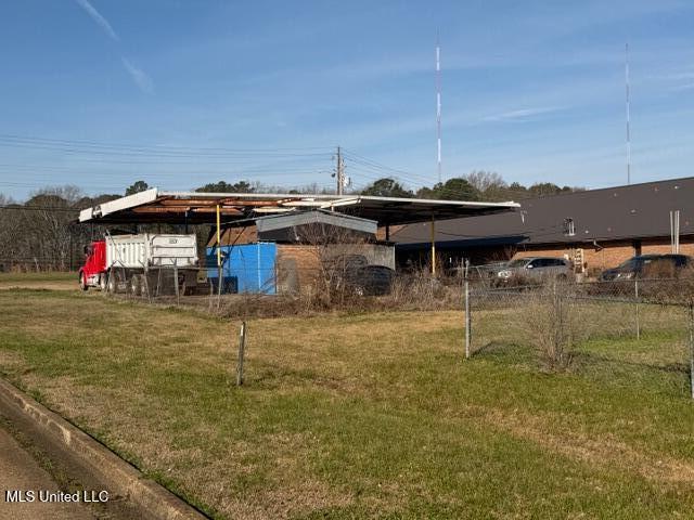 270 Maddox Road Property Photo 3