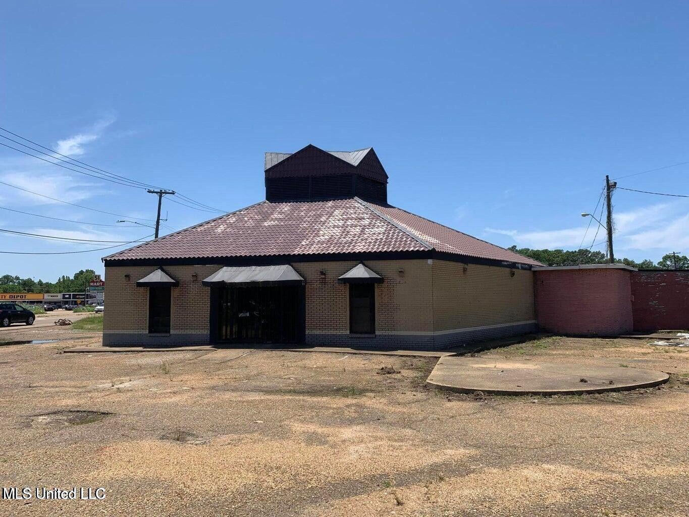 1315 W Highway 80 Property Photo 2