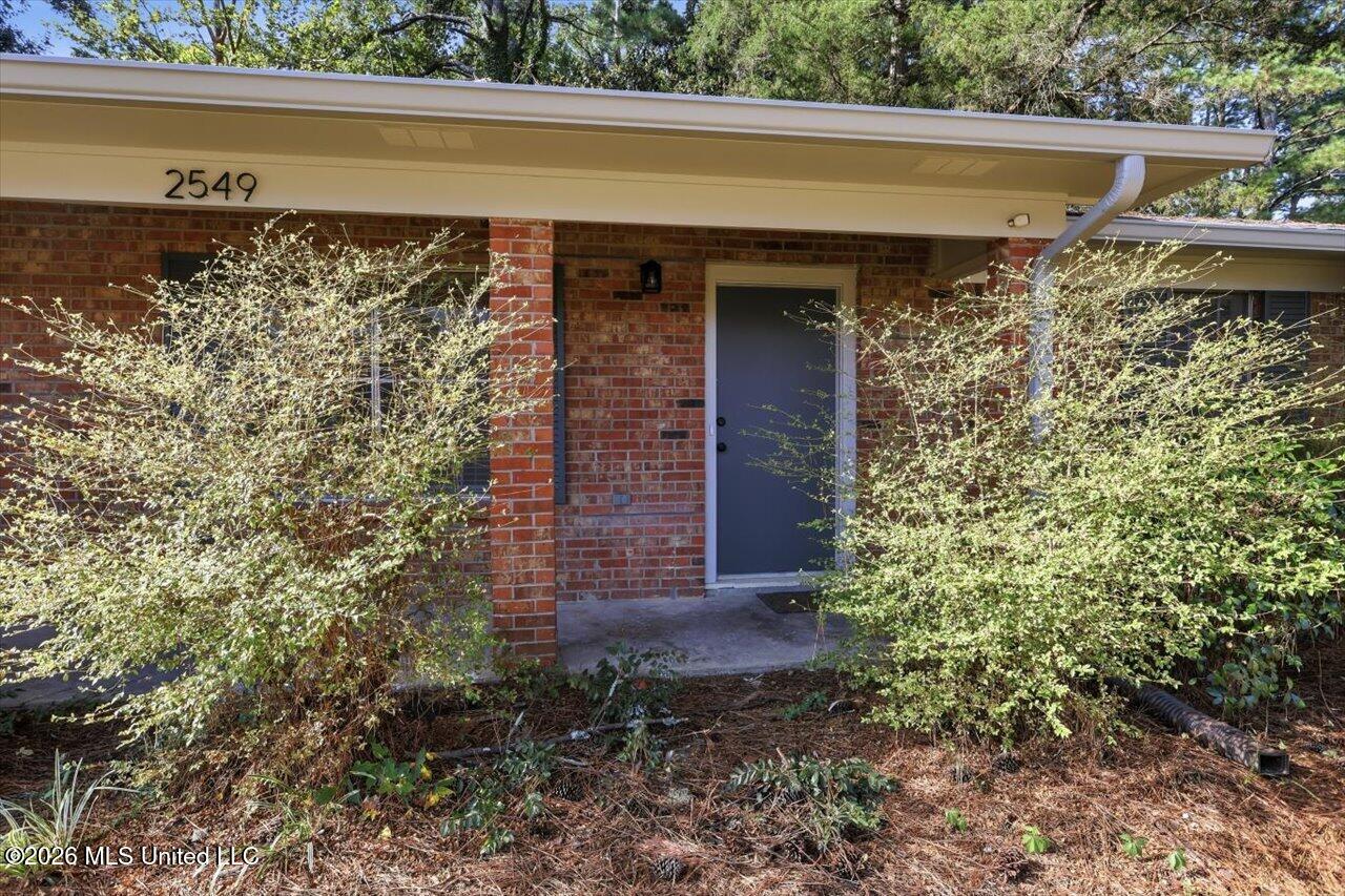 2549 Jennifer Drive Property Photo 4
