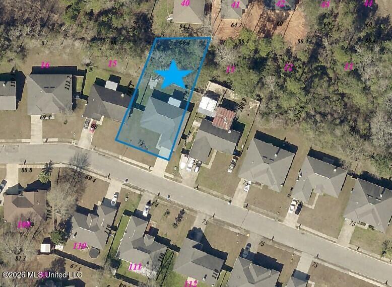 13544 Huntington Circle Property Photo 2