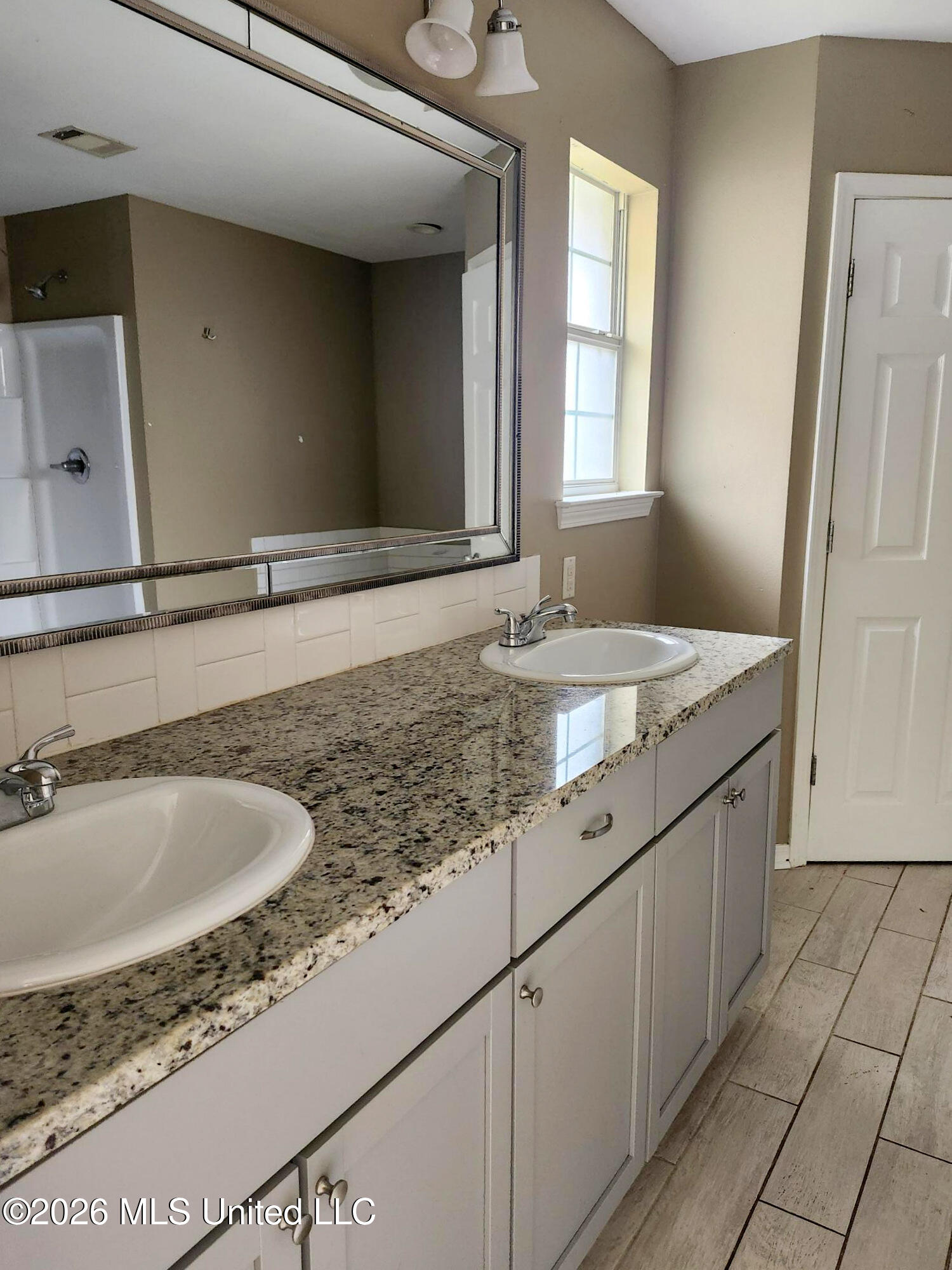 13544 Huntington Circle Property Photo 9