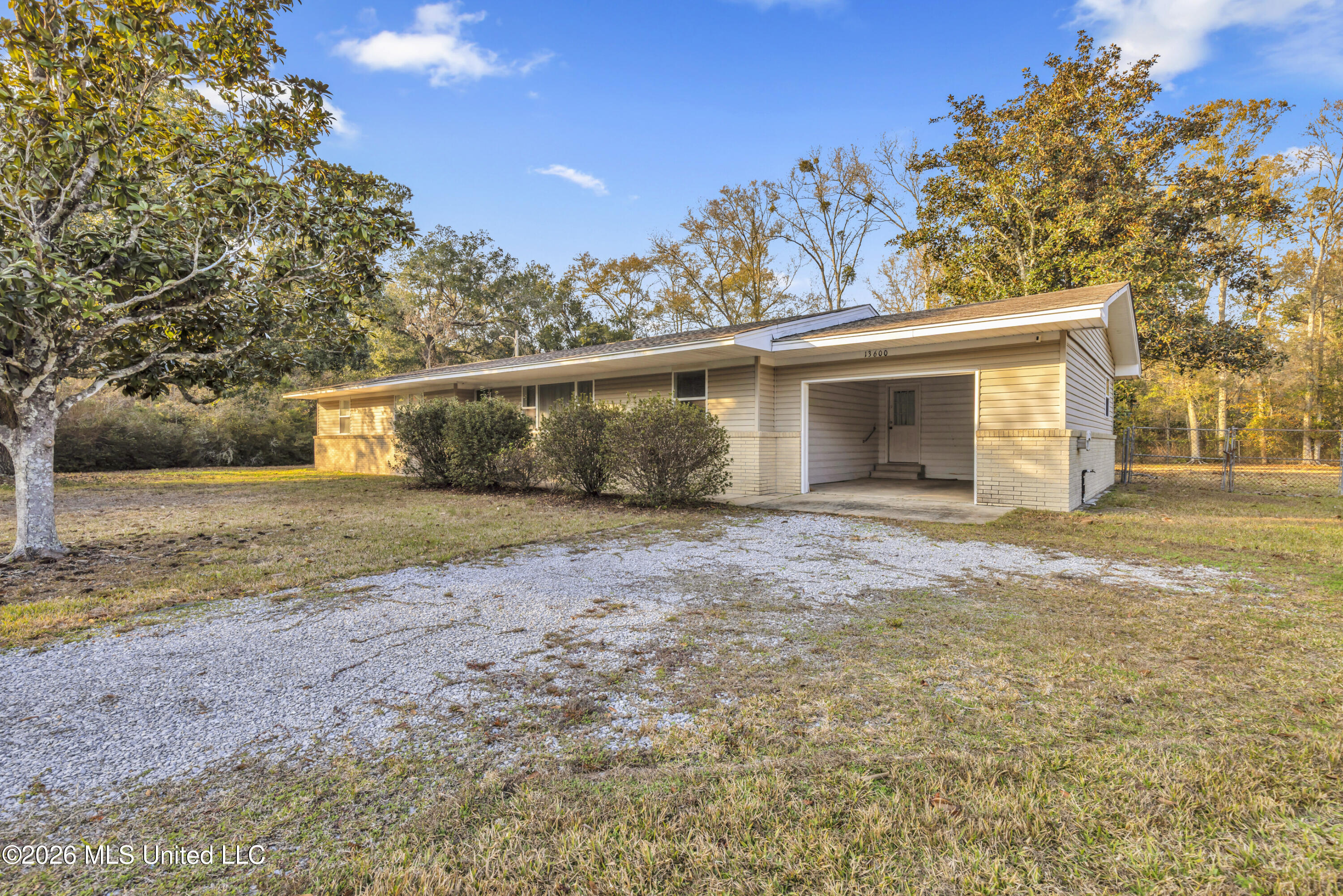 13600 Money Farm Road Property Photo 3