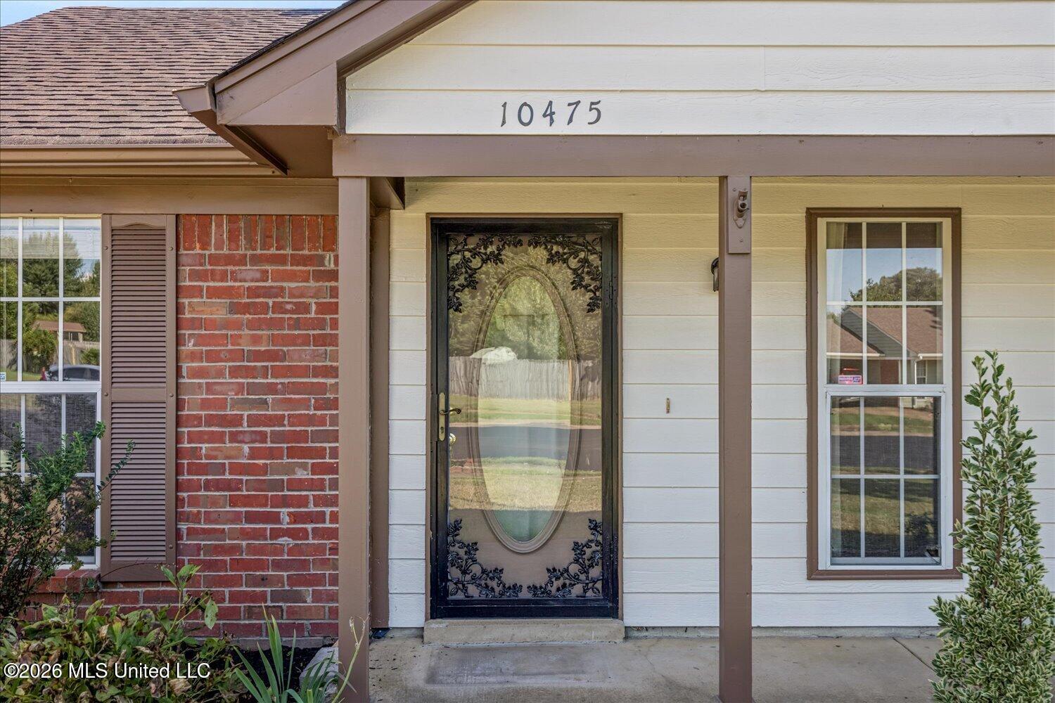10475 Oak Leaf Drive Property Photo 30