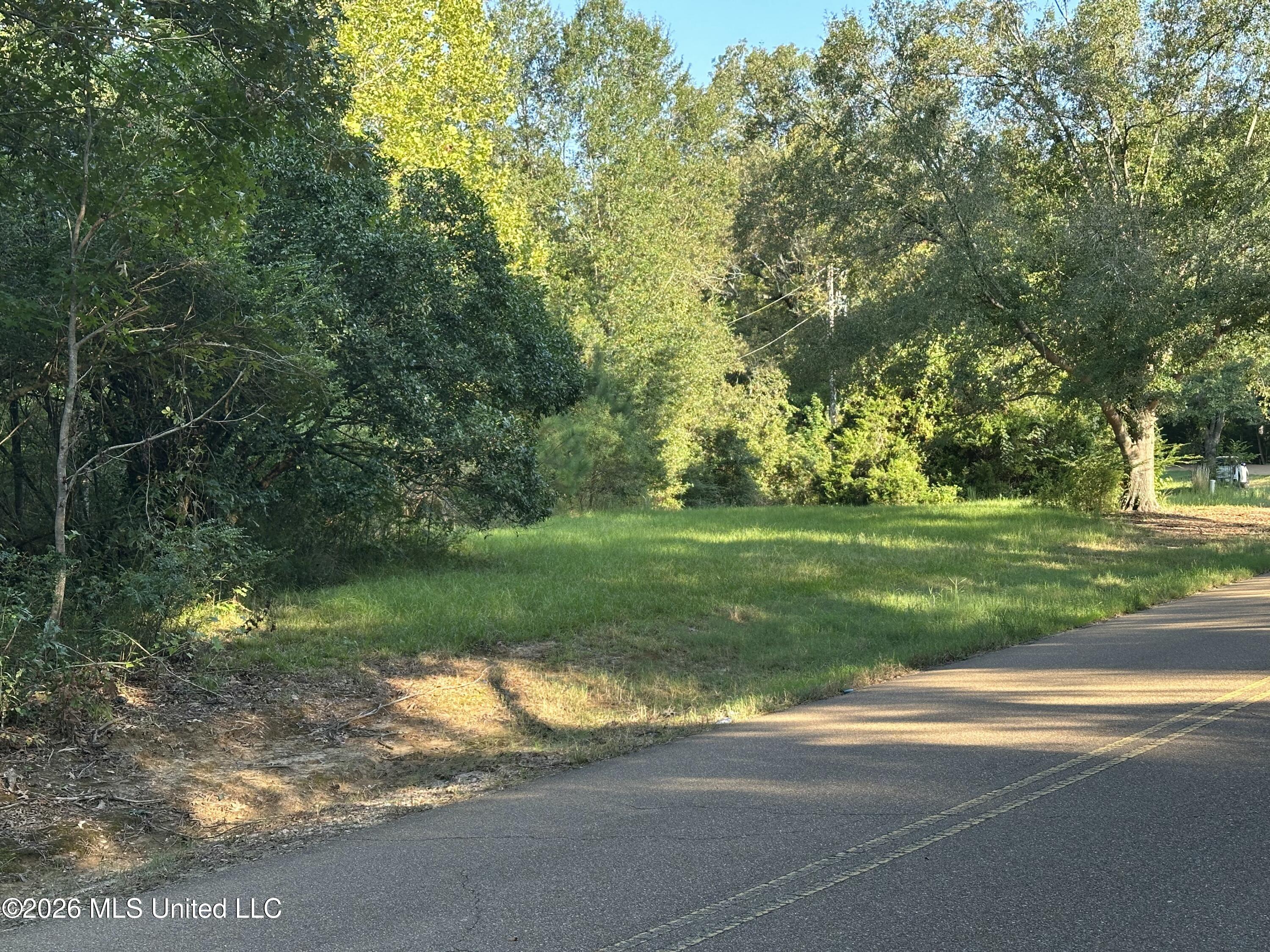 895 Burnt House Road Property Photo 1