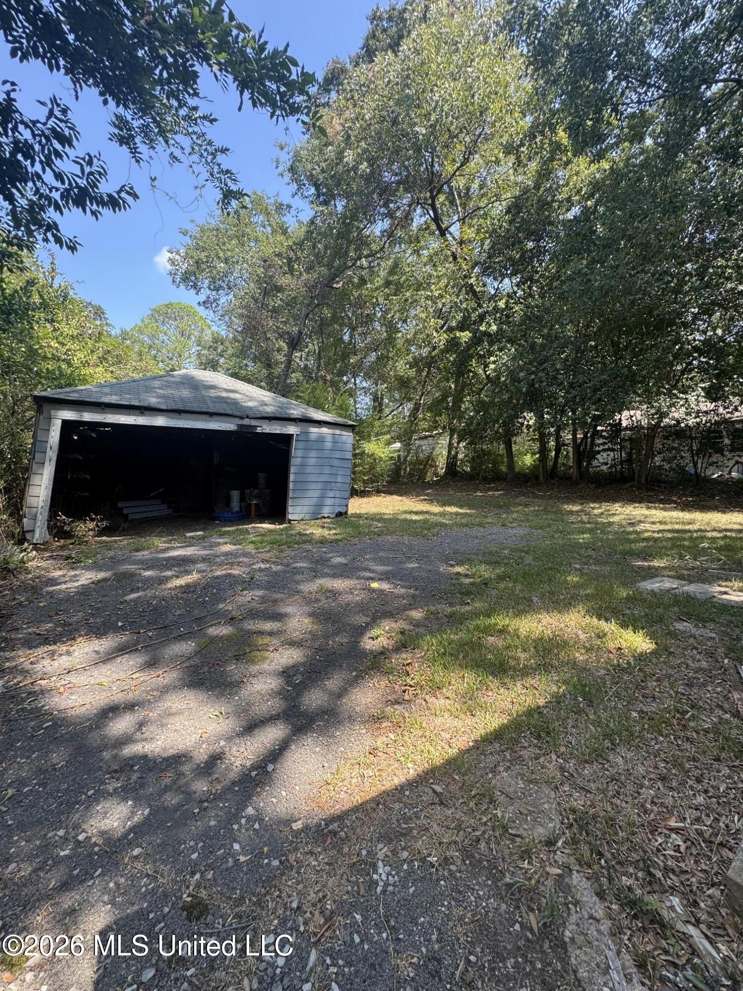 232 Mitchell Avenue Property Photo 16
