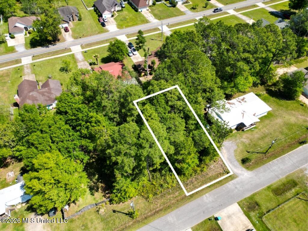 1616 Wynedote Drive Property Photo 2