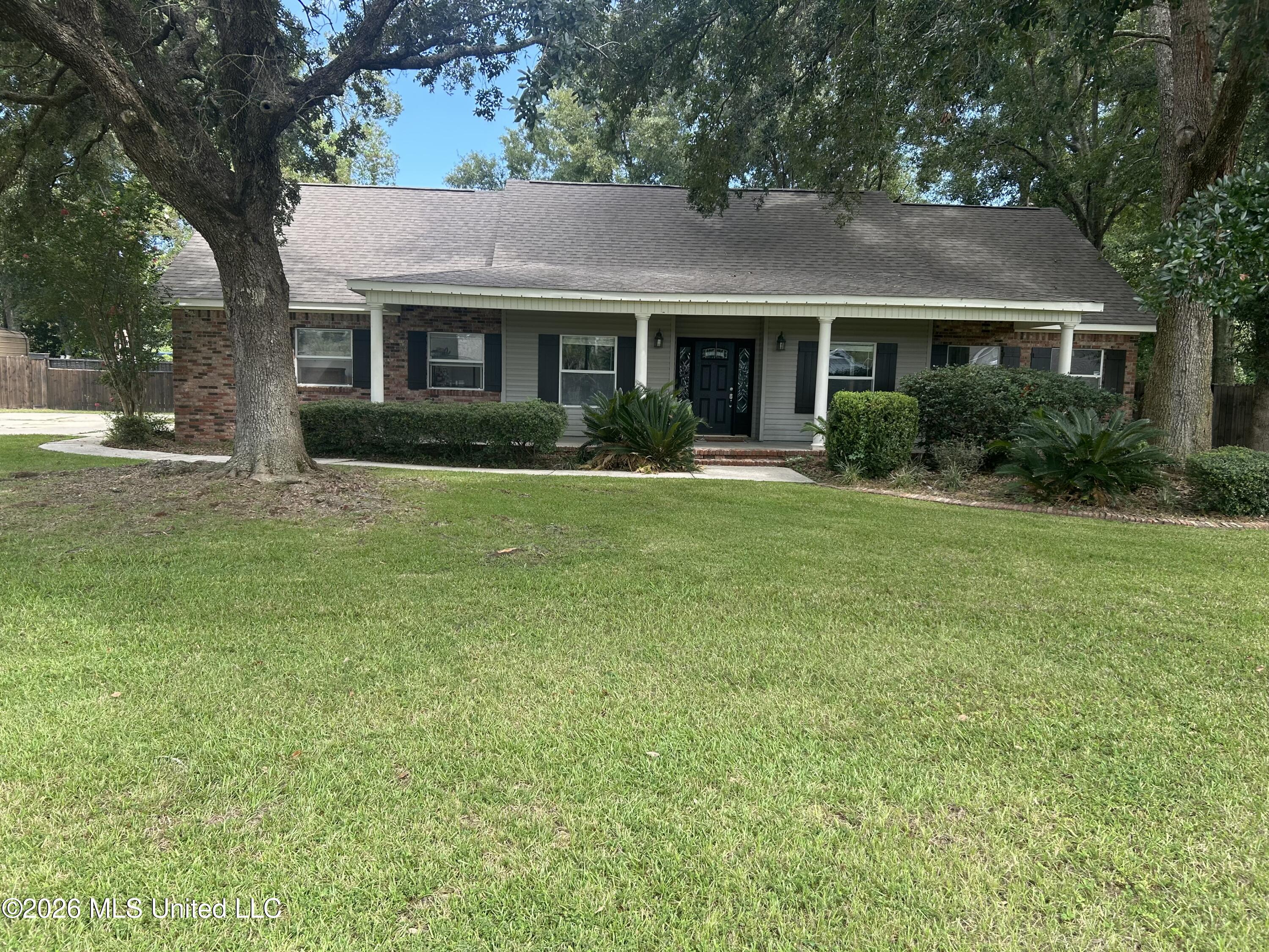 9248 Taylor Drive Property Photo 1