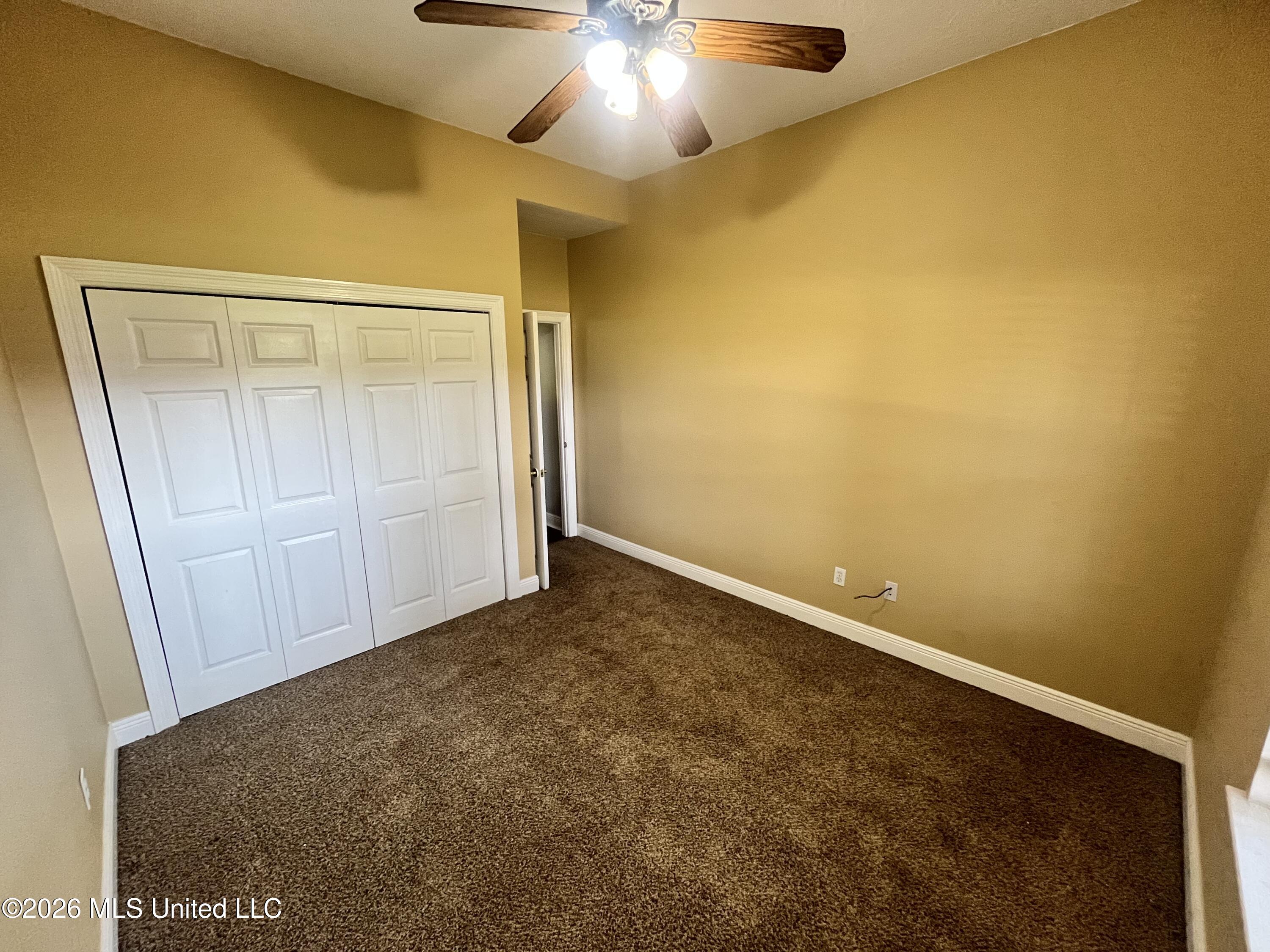 9248 Taylor Drive Property Photo 6
