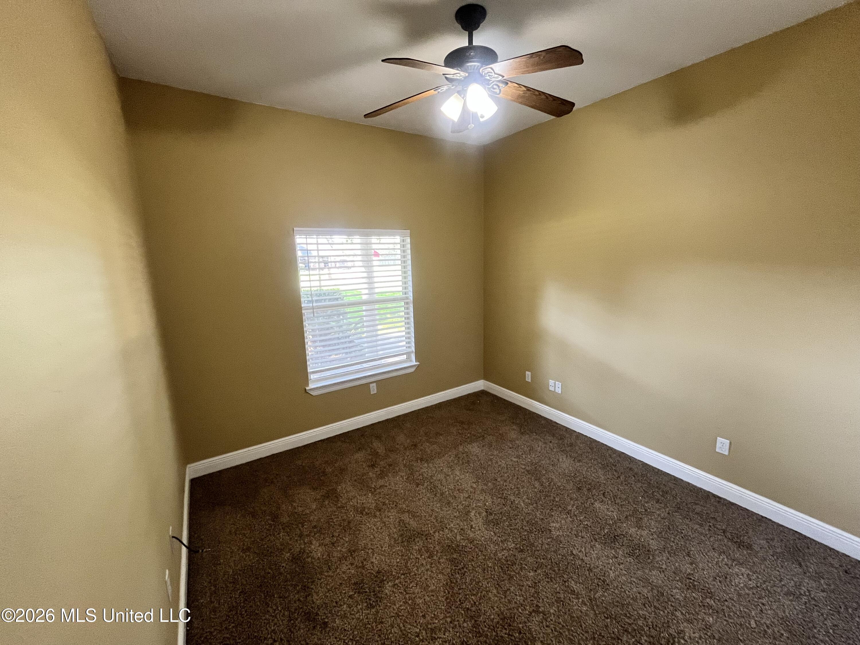 9248 Taylor Drive Property Photo 7