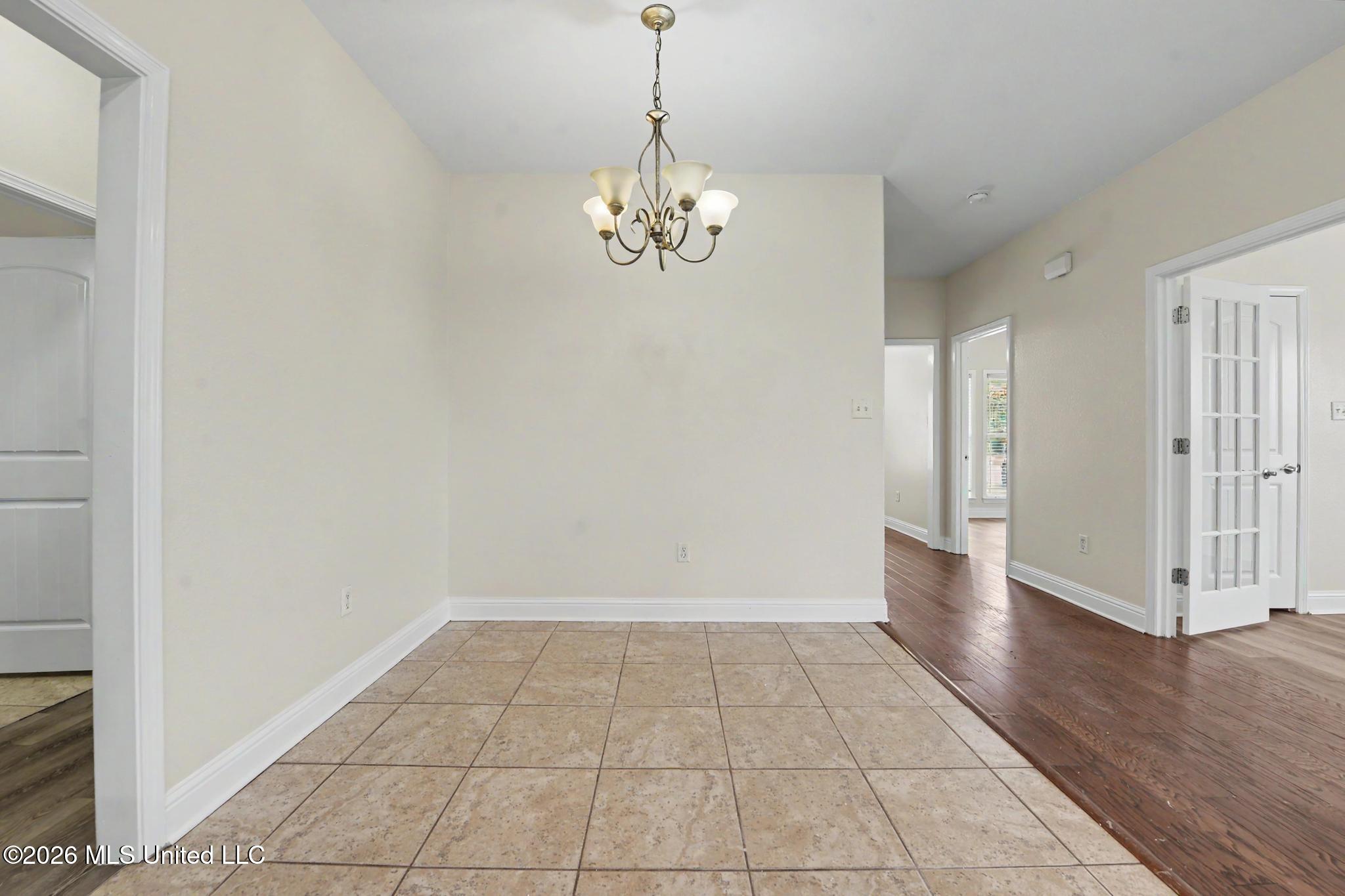 10323 Sweet Bay Drive Property Photo 15