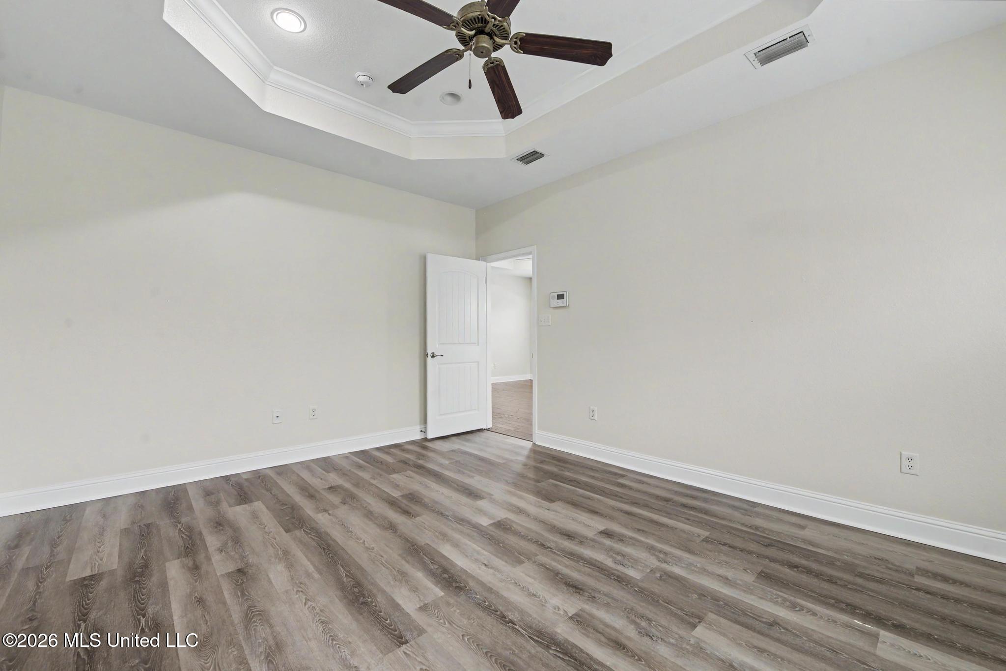 10323 Sweet Bay Drive Property Photo 17