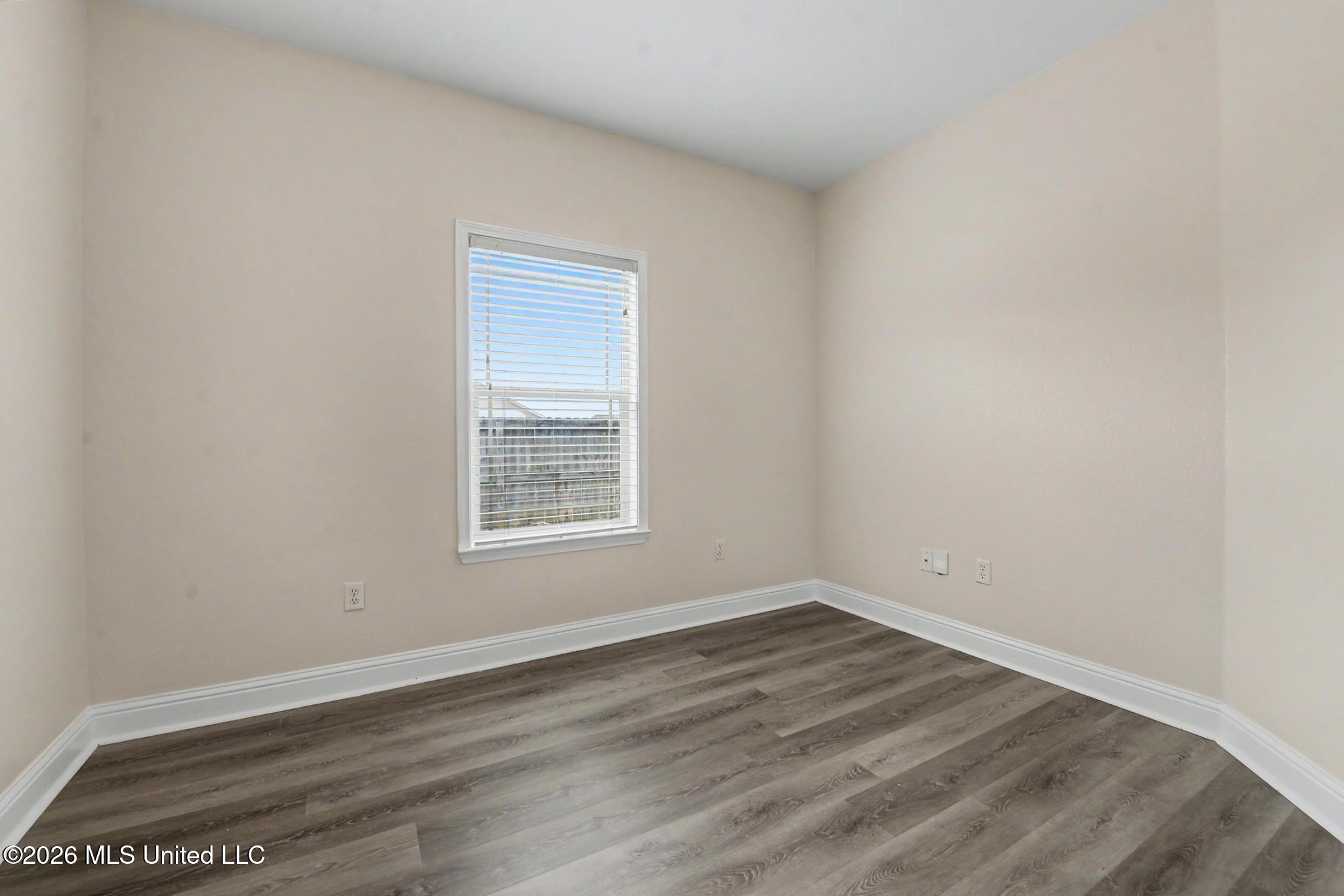 10323 Sweet Bay Drive Property Photo 21