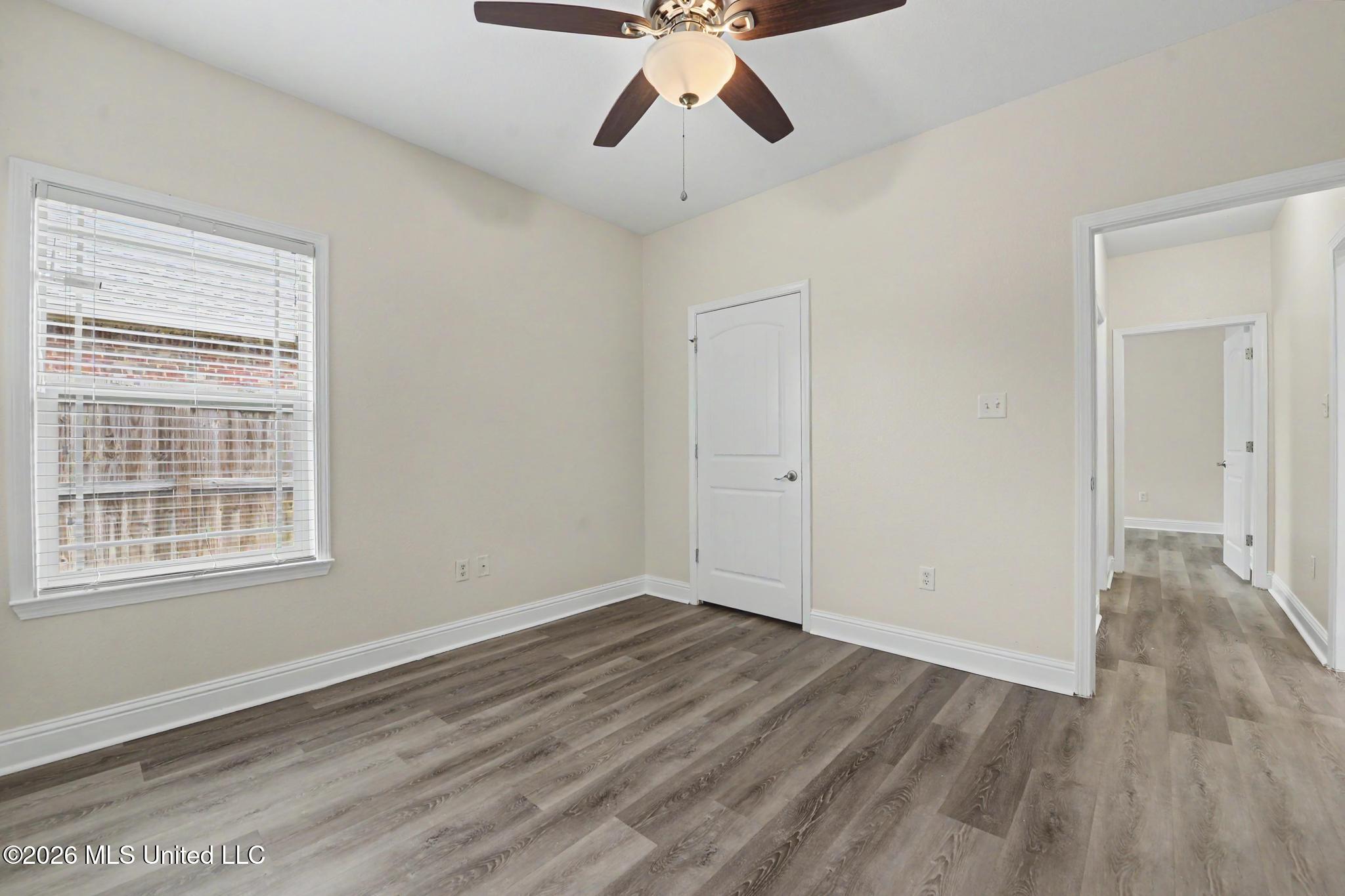 10323 Sweet Bay Drive Property Photo 25