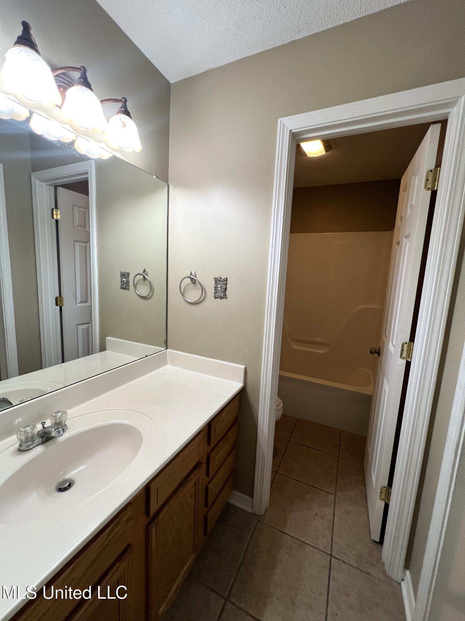 12338 Windward Circle Property Photo 20