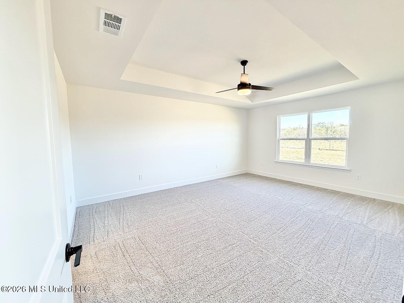 9508 Falconry Lane Property Photo 16