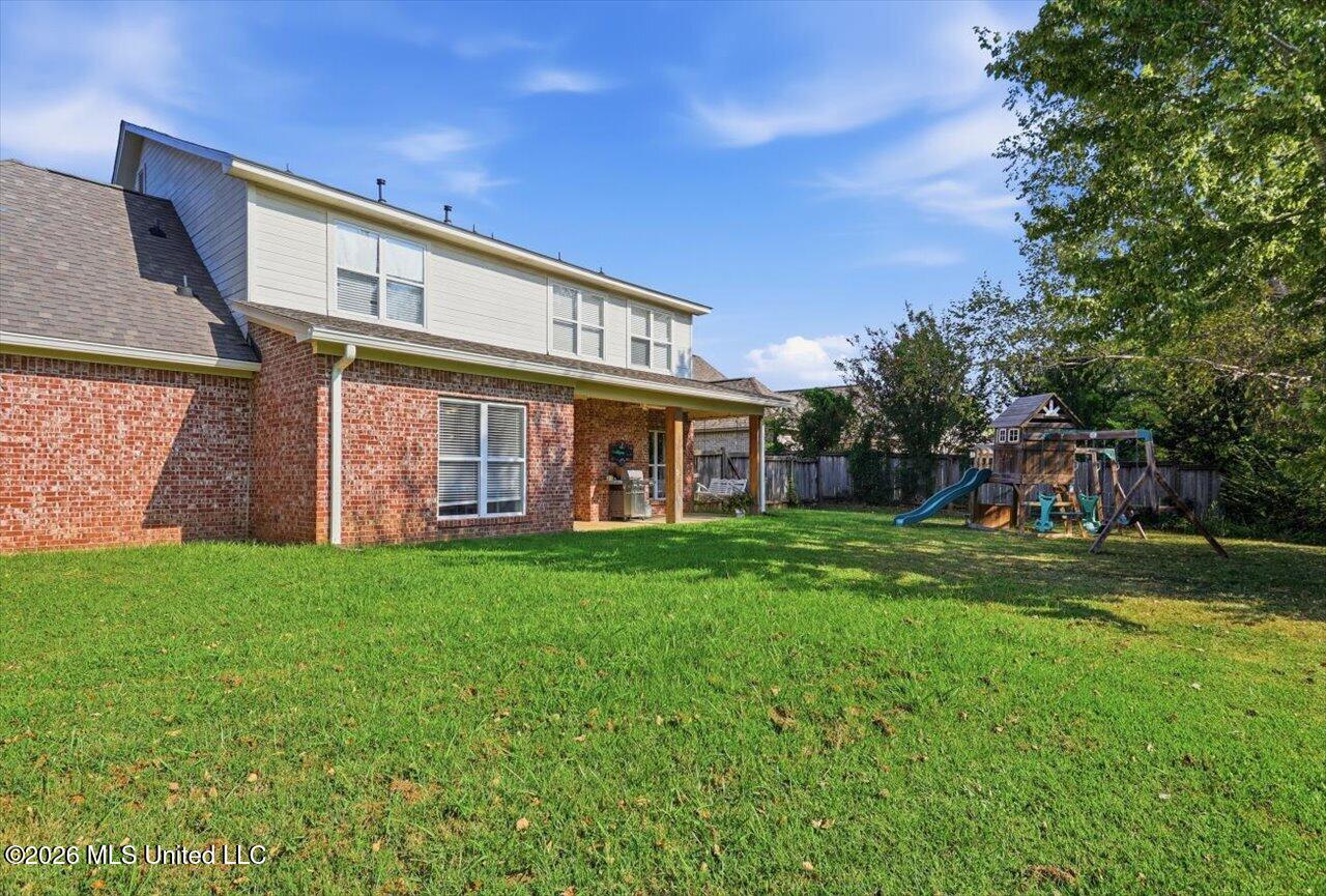 116 Weldon Drive Property Photo 4