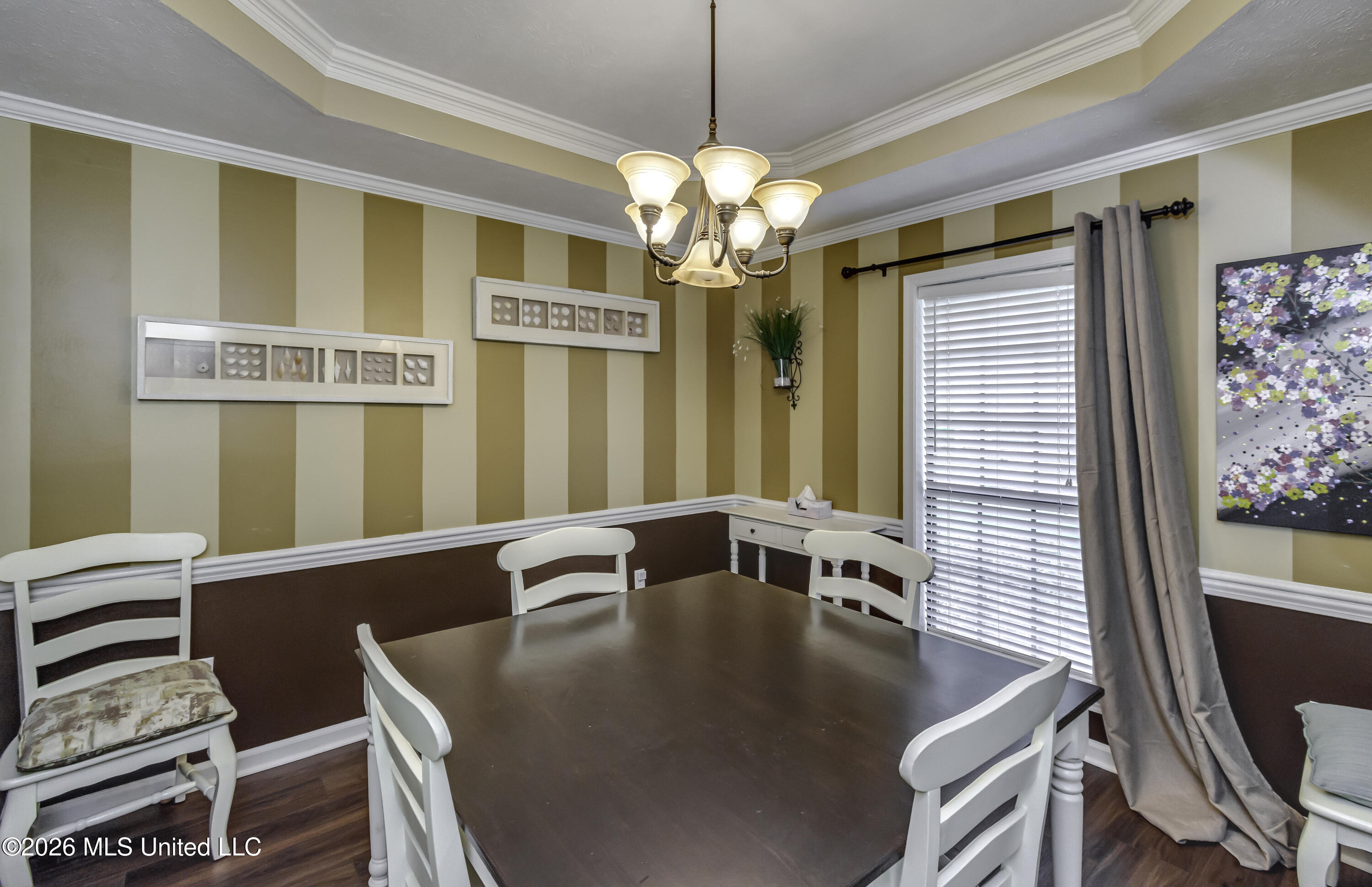 602 Bay Park Drive Property Photo 9