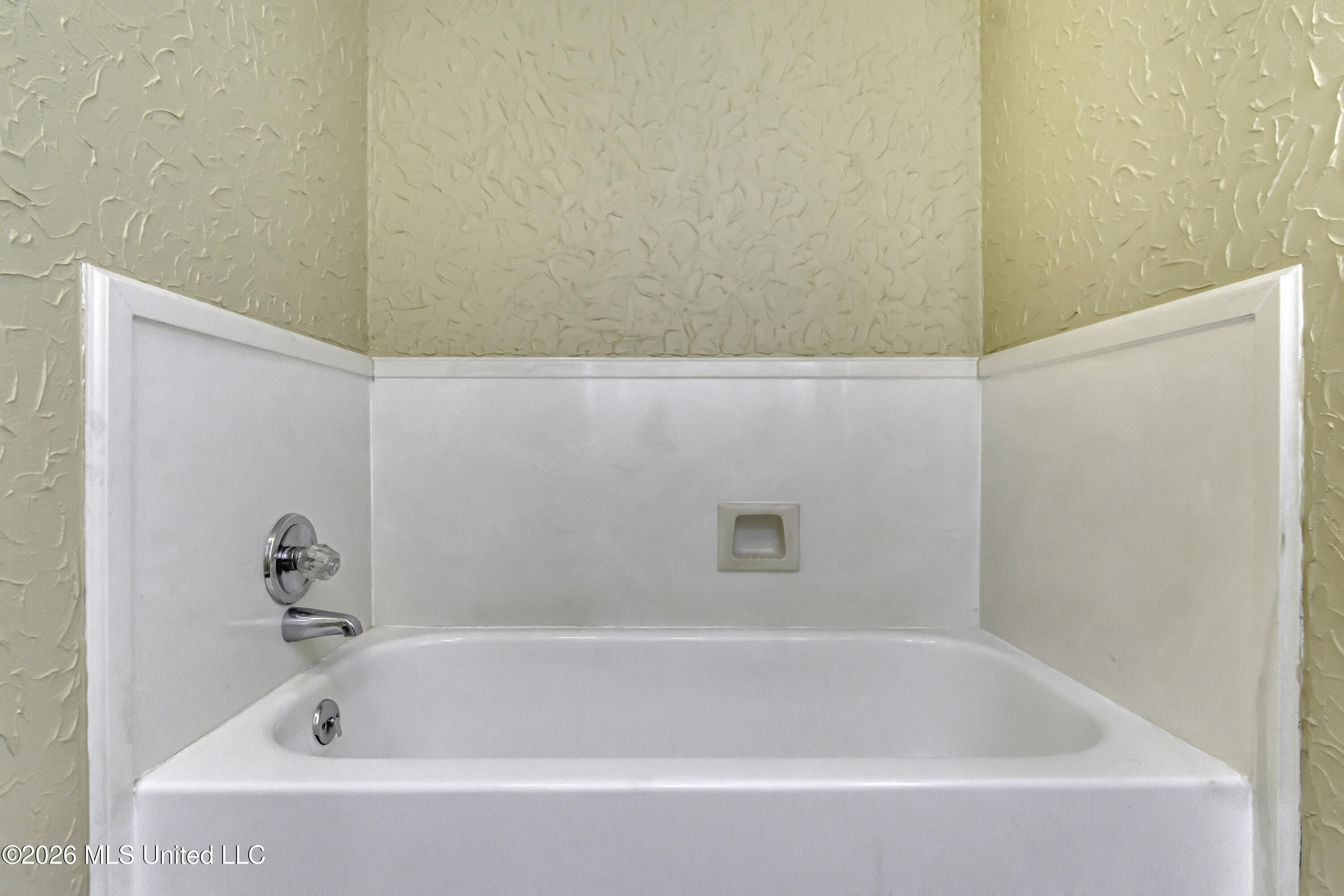 602 Bay Park Drive Property Photo 33