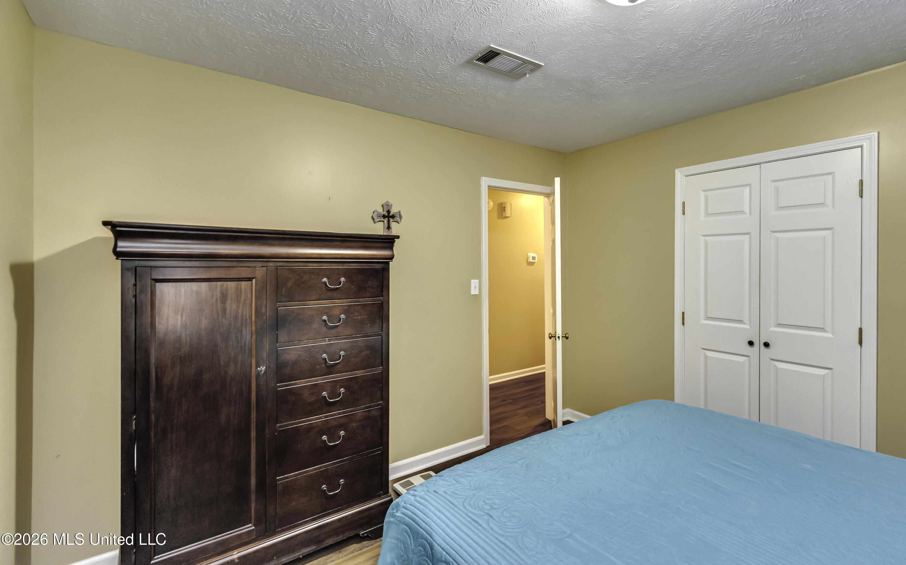 602 Bay Park Drive Property Photo 36