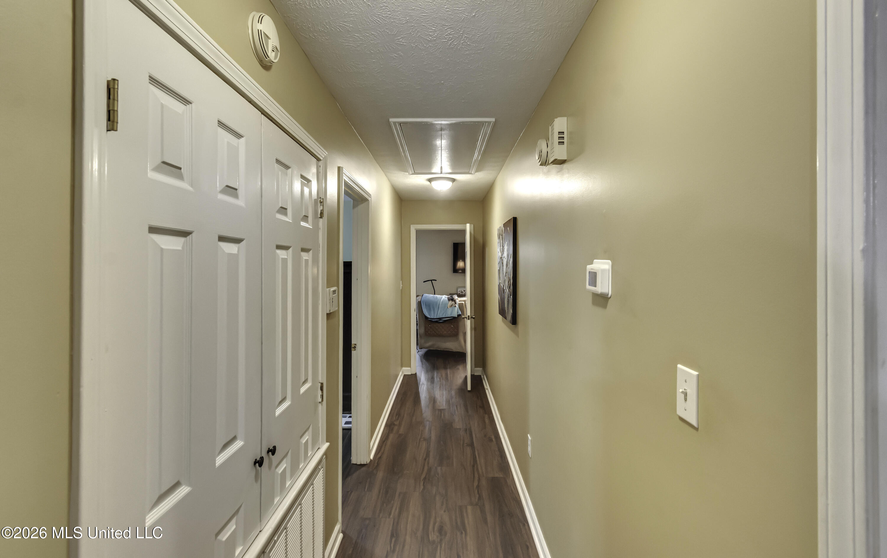 602 Bay Park Drive Property Photo 40