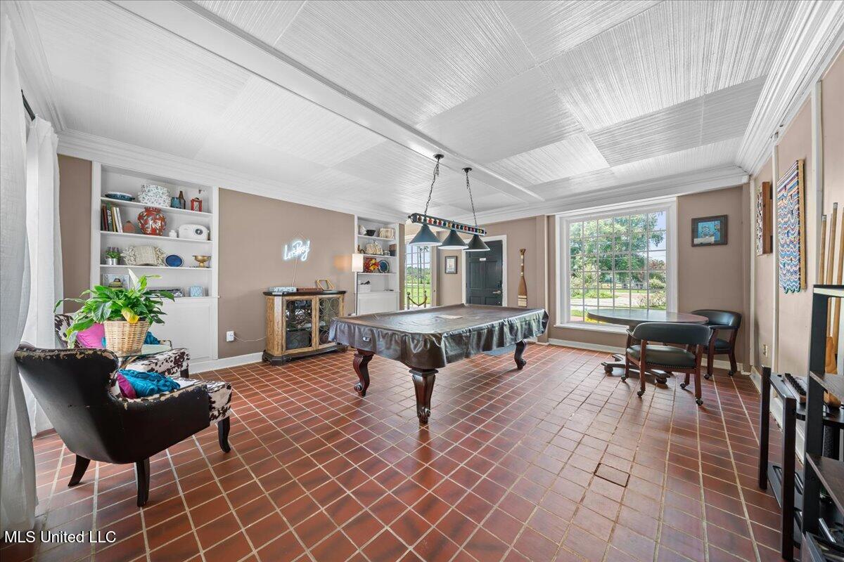 1951 E 3rd Street Property Photo 26