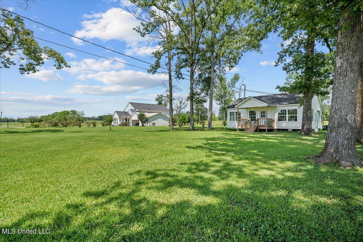 1951 E 3rd Street Property Photo 62