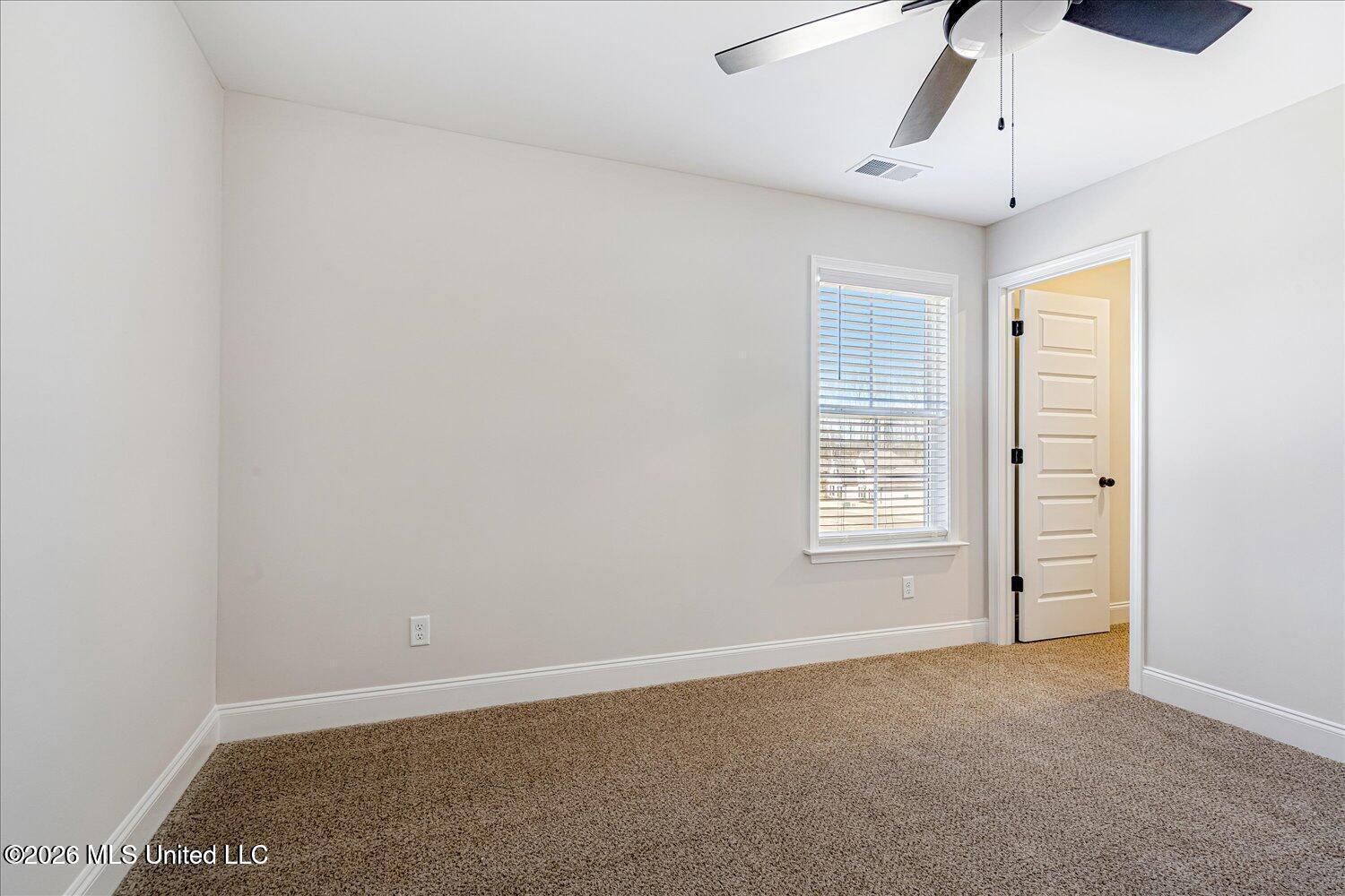 5359 Hazelwood Drive Property Photo 13