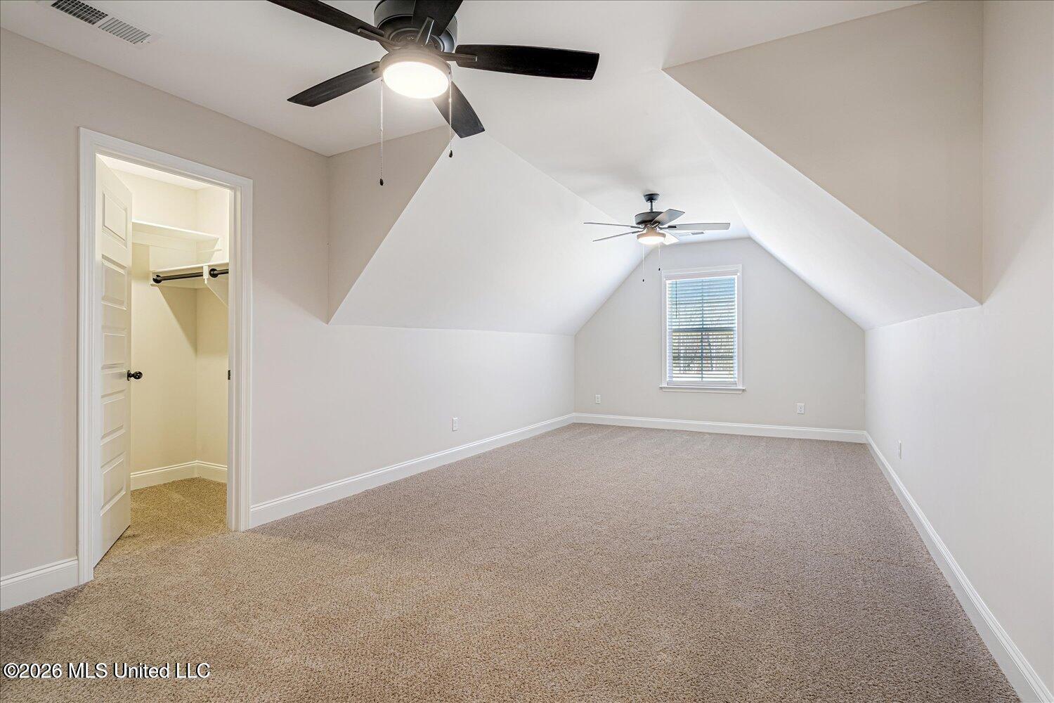 5359 Hazelwood Drive Property Photo 18