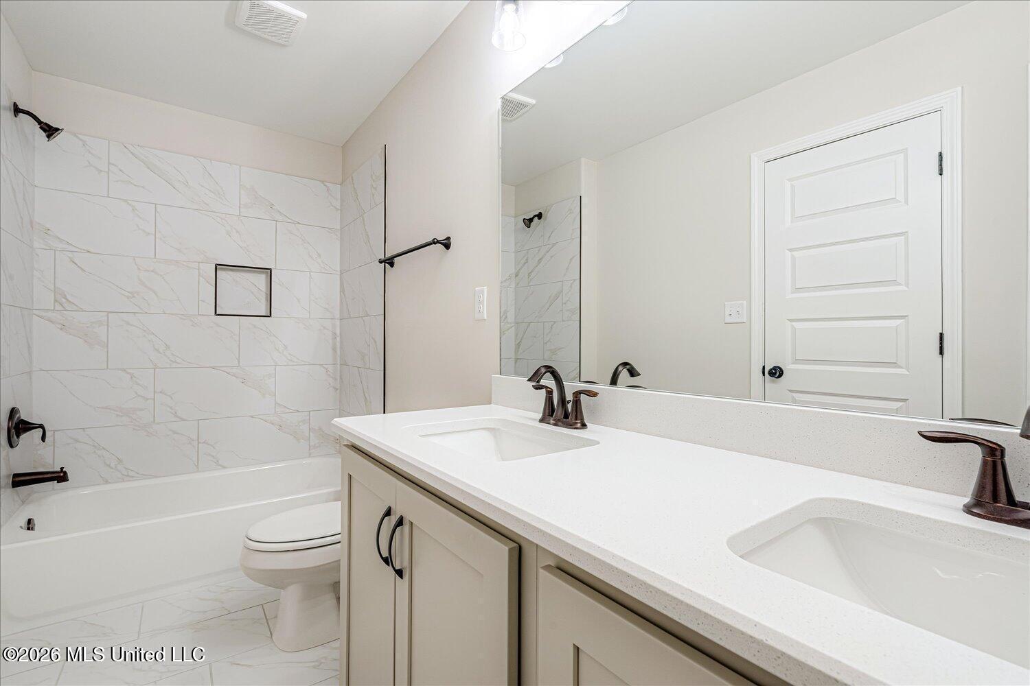 5359 Hazelwood Drive Property Photo 19