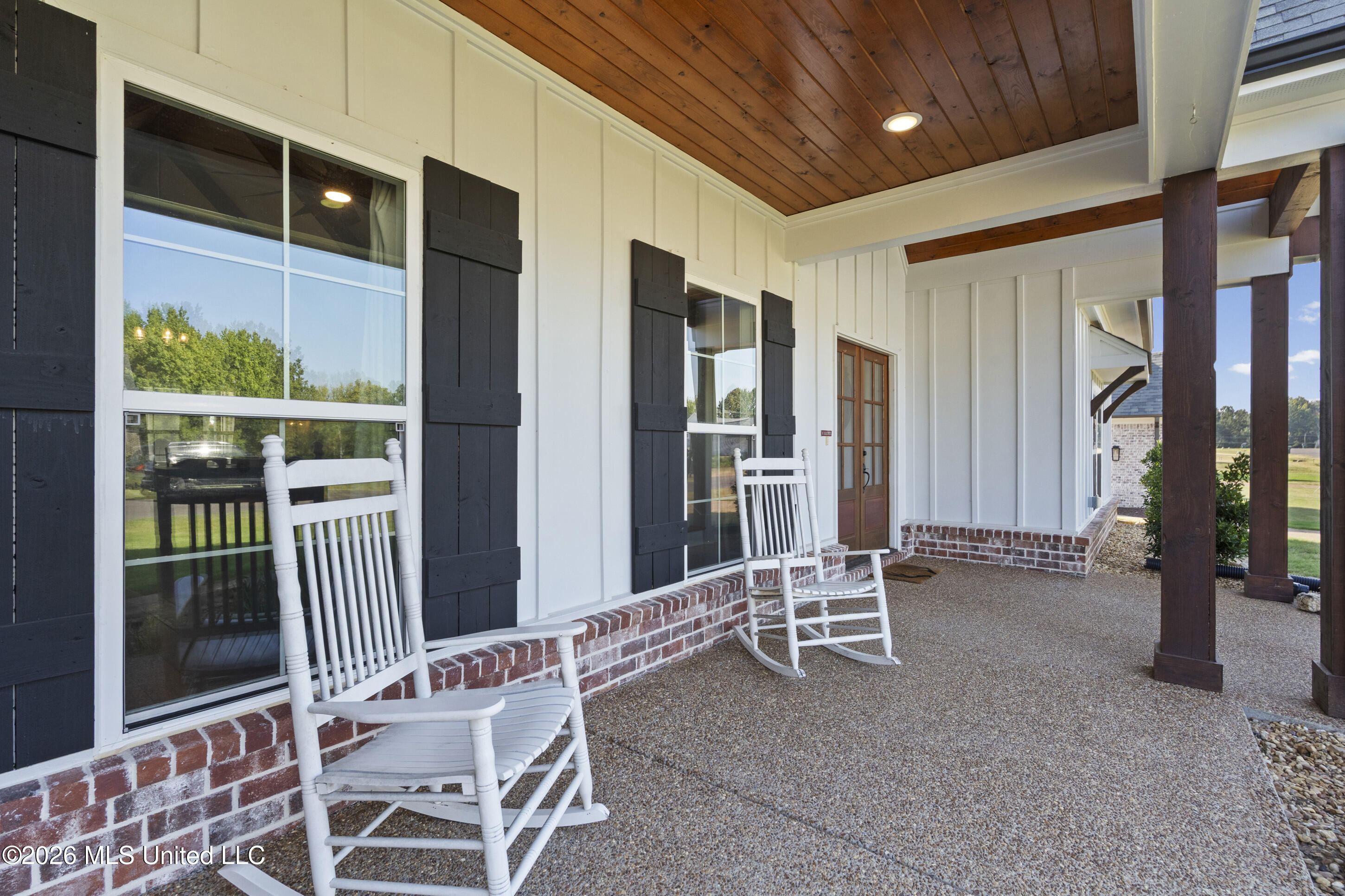 3256 Grayson Creek Drive Property Photo 3