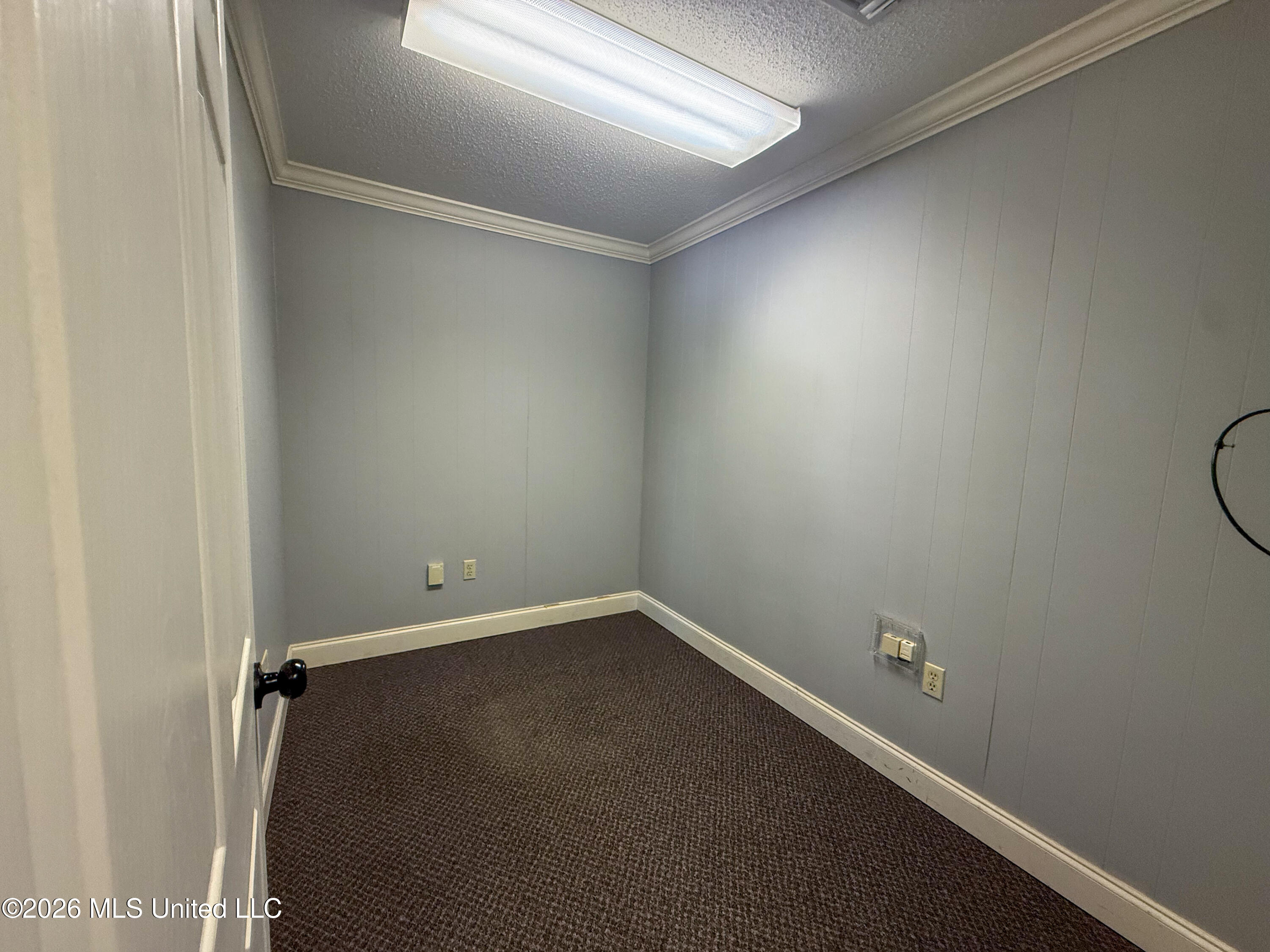124 Summer Street Property Photo 10