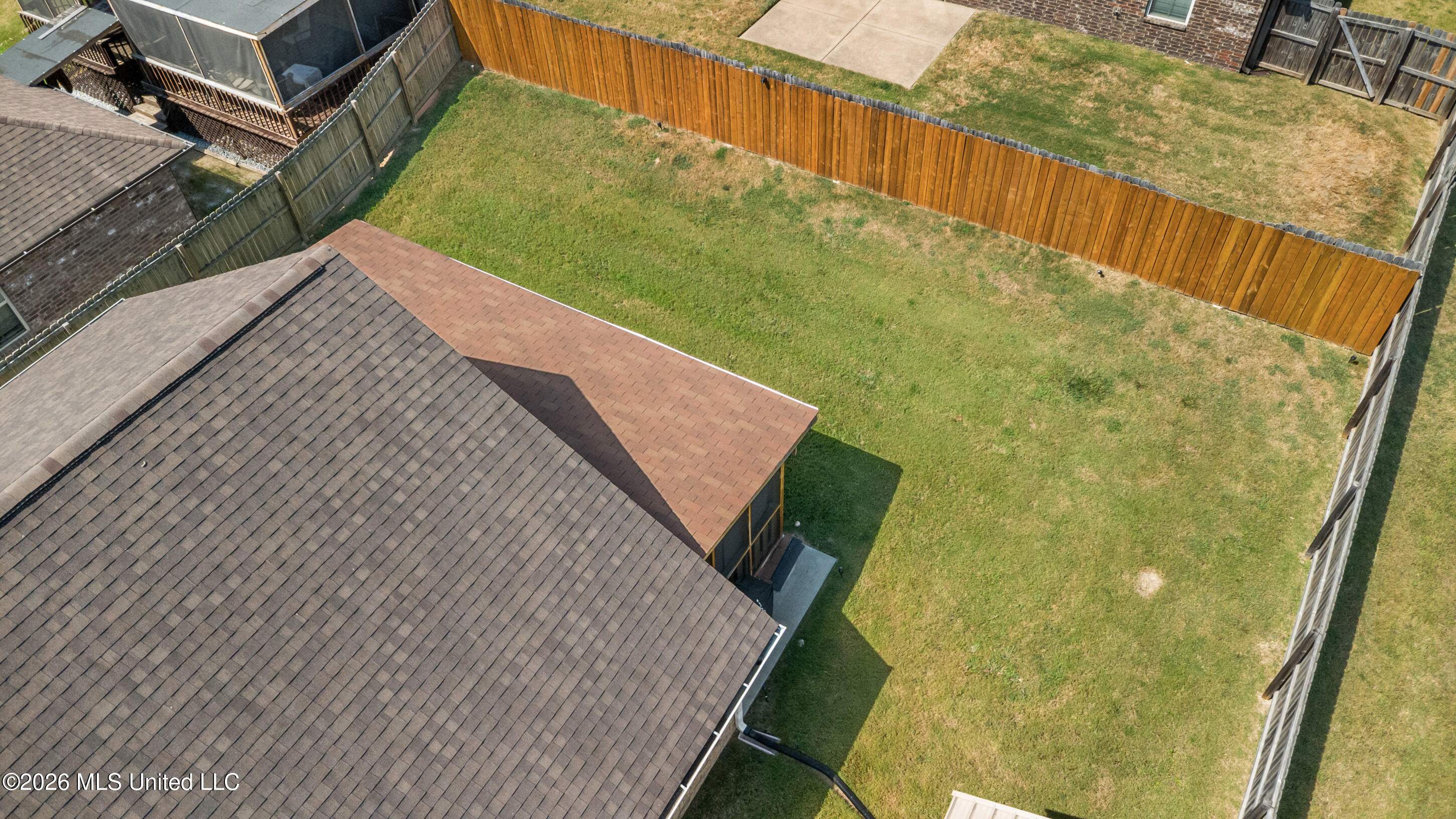 8709 Arendale Drive Property Photo 22