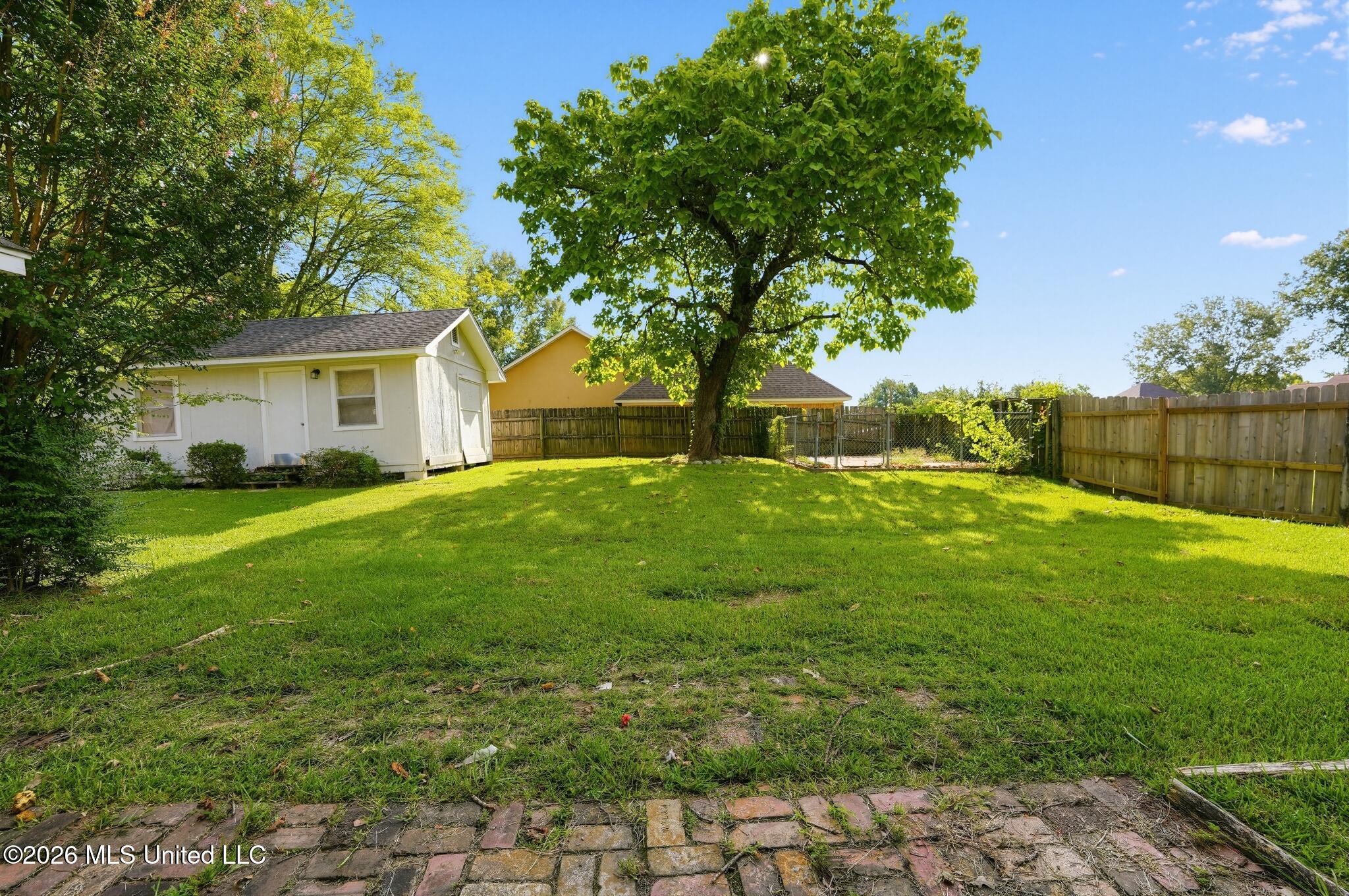 1411 Rosemont Drive Property Photo 37