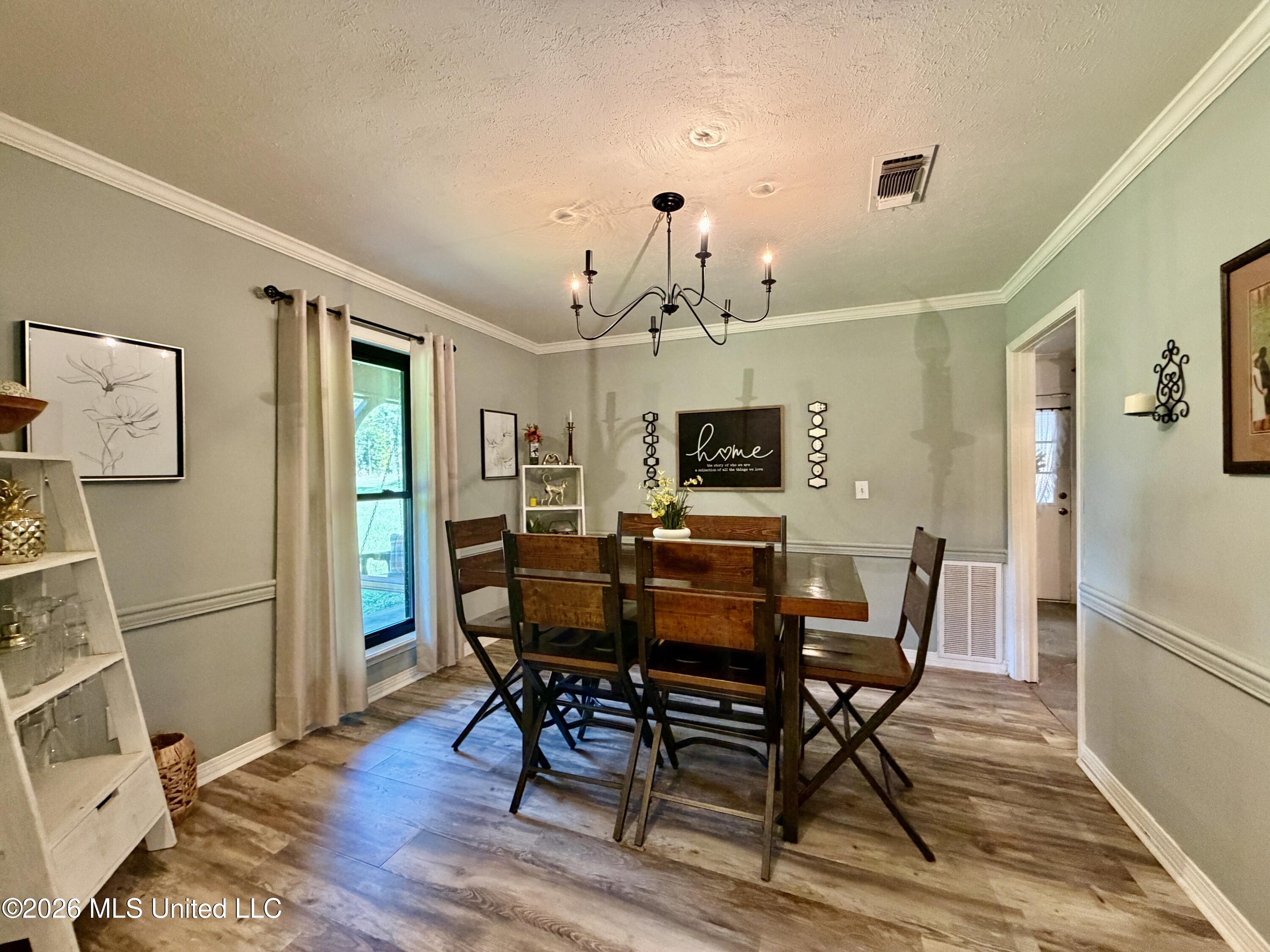 4870 Highway 433 Property Photo 4