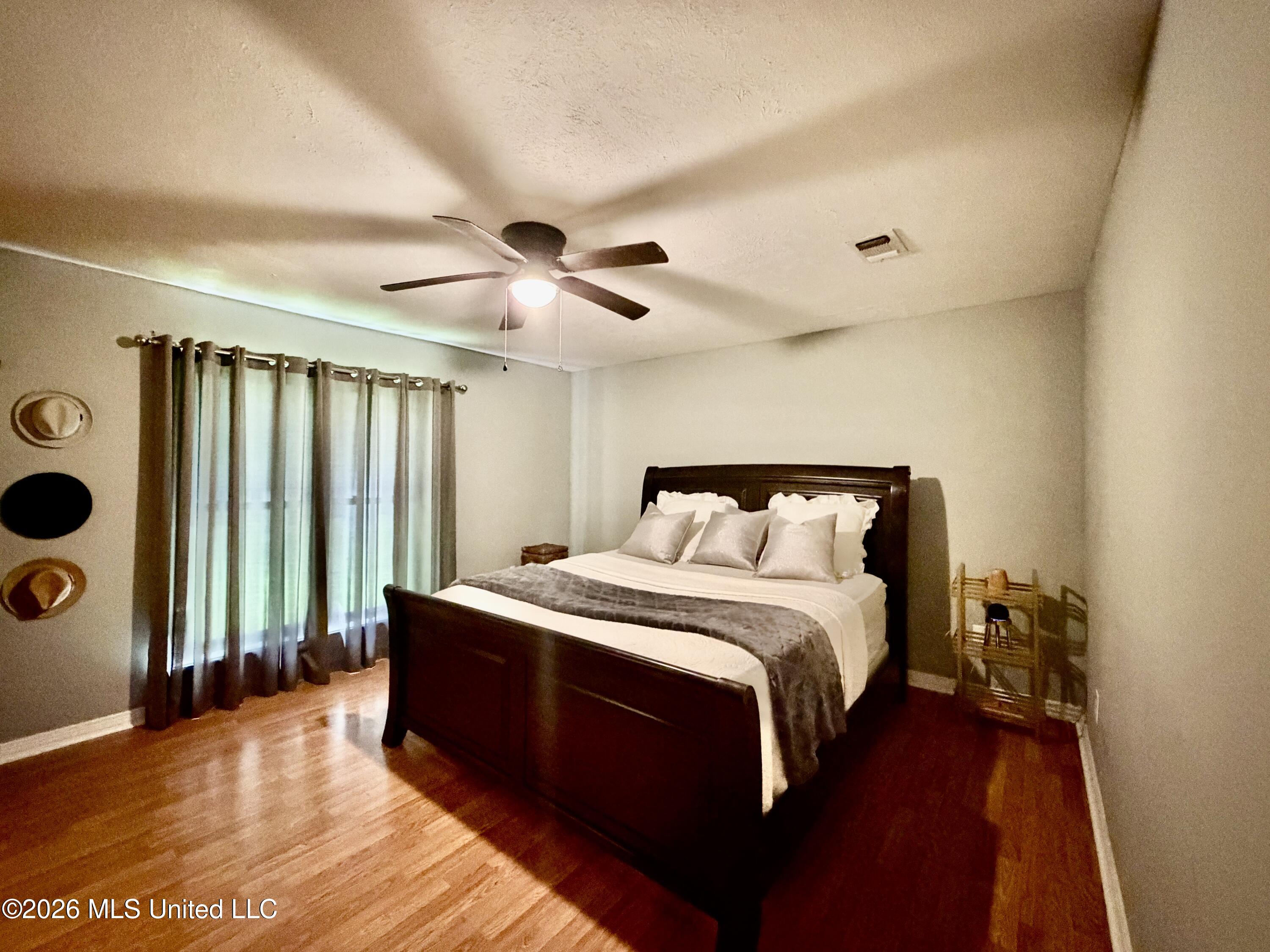 4870 Highway 433 Property Photo 15