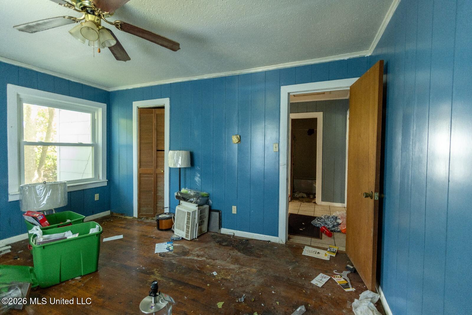 2213 N 3rd Avenue Property Photo 13