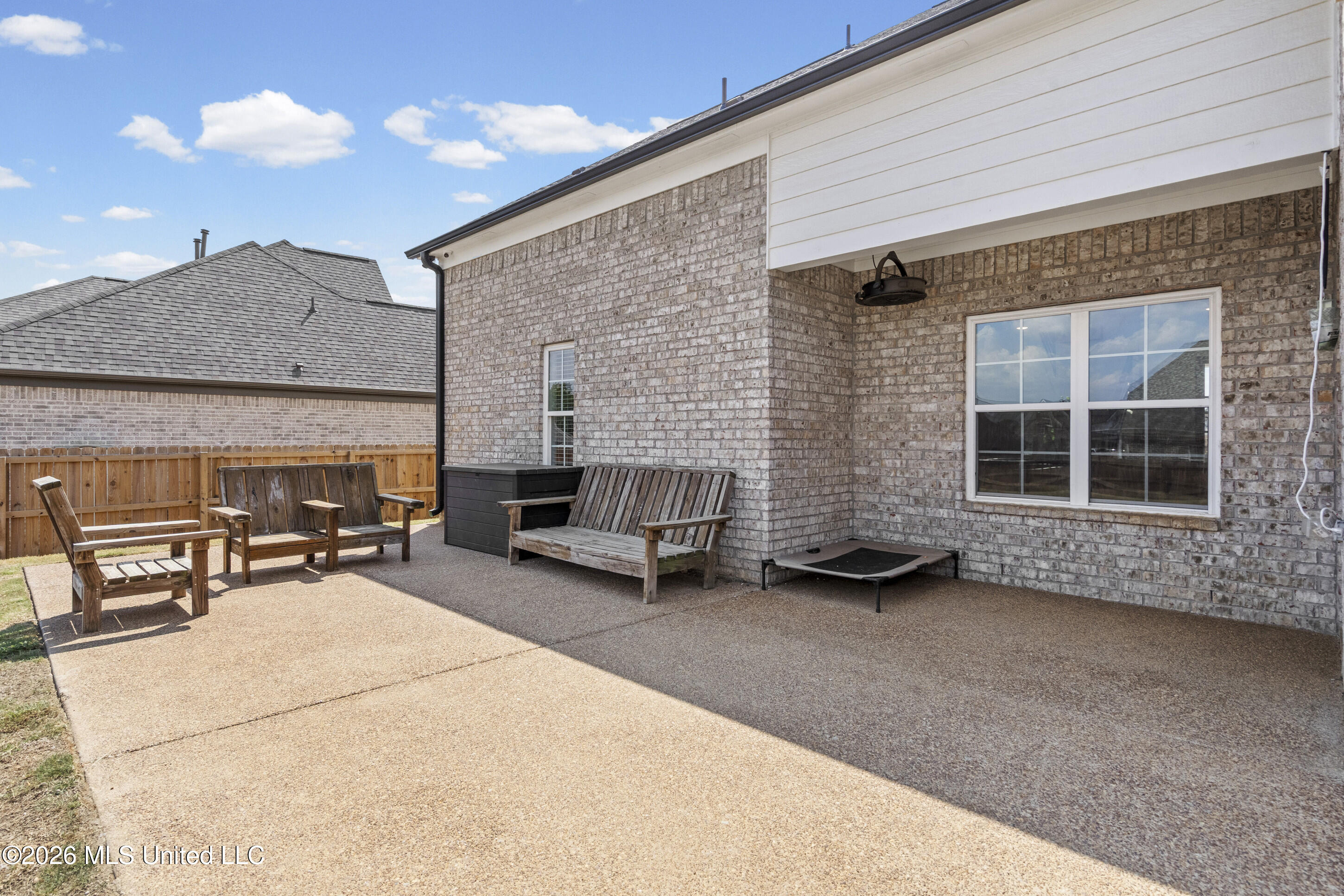3140 Winterwood Drive Property Photo 5
