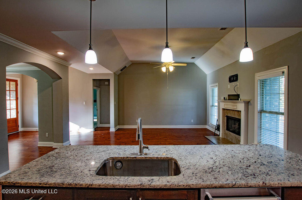 866 Craft Road Property Photo 10