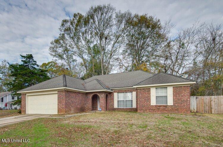 131 Valley Drive Property Photo 2